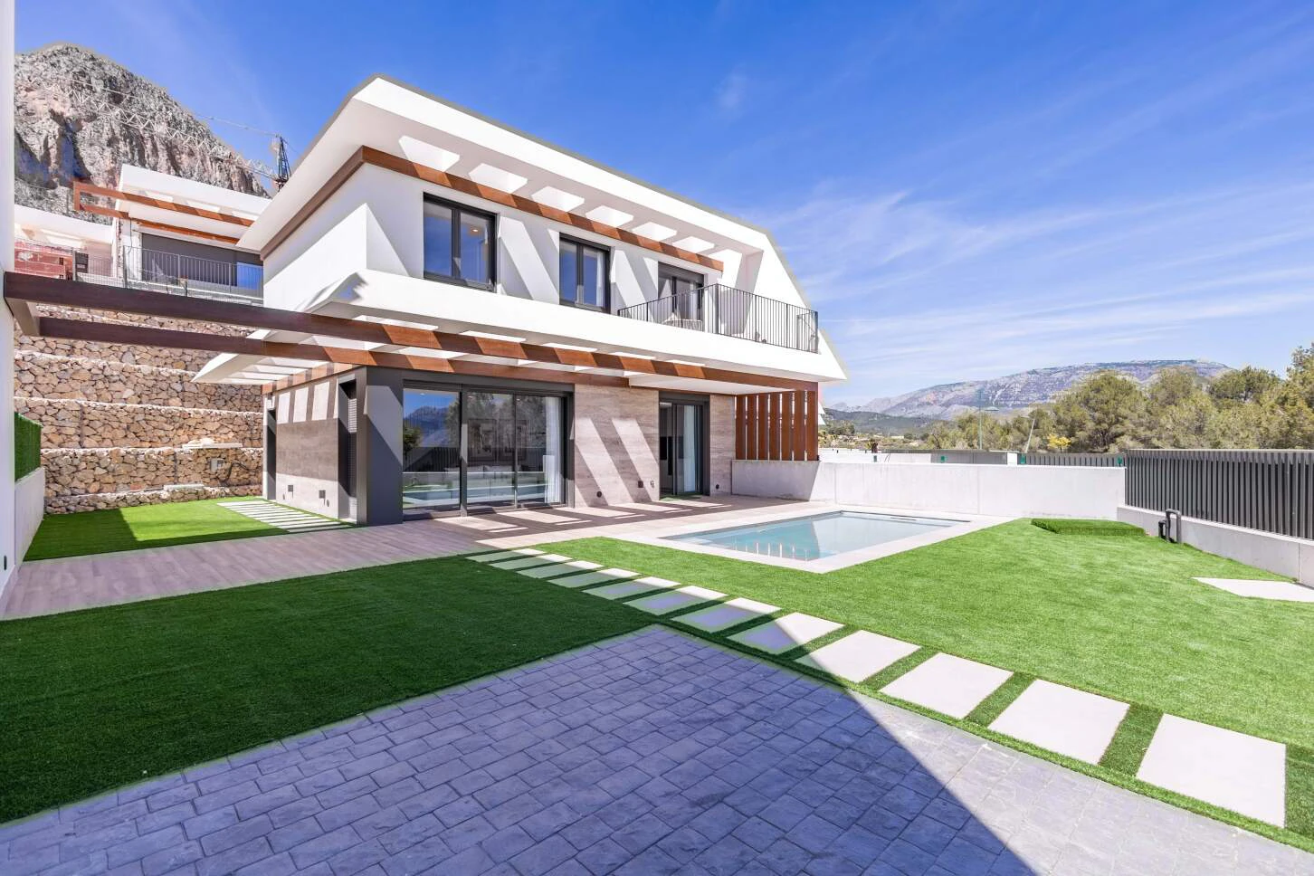 Luxury modern villa for sale with sea views in Polop, Costa Blanca.