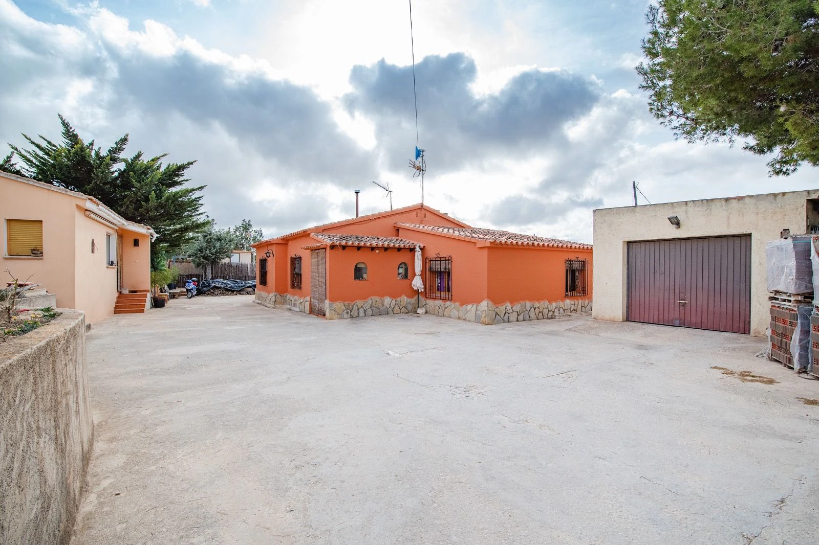Finca for sale in Benissa, Alicante