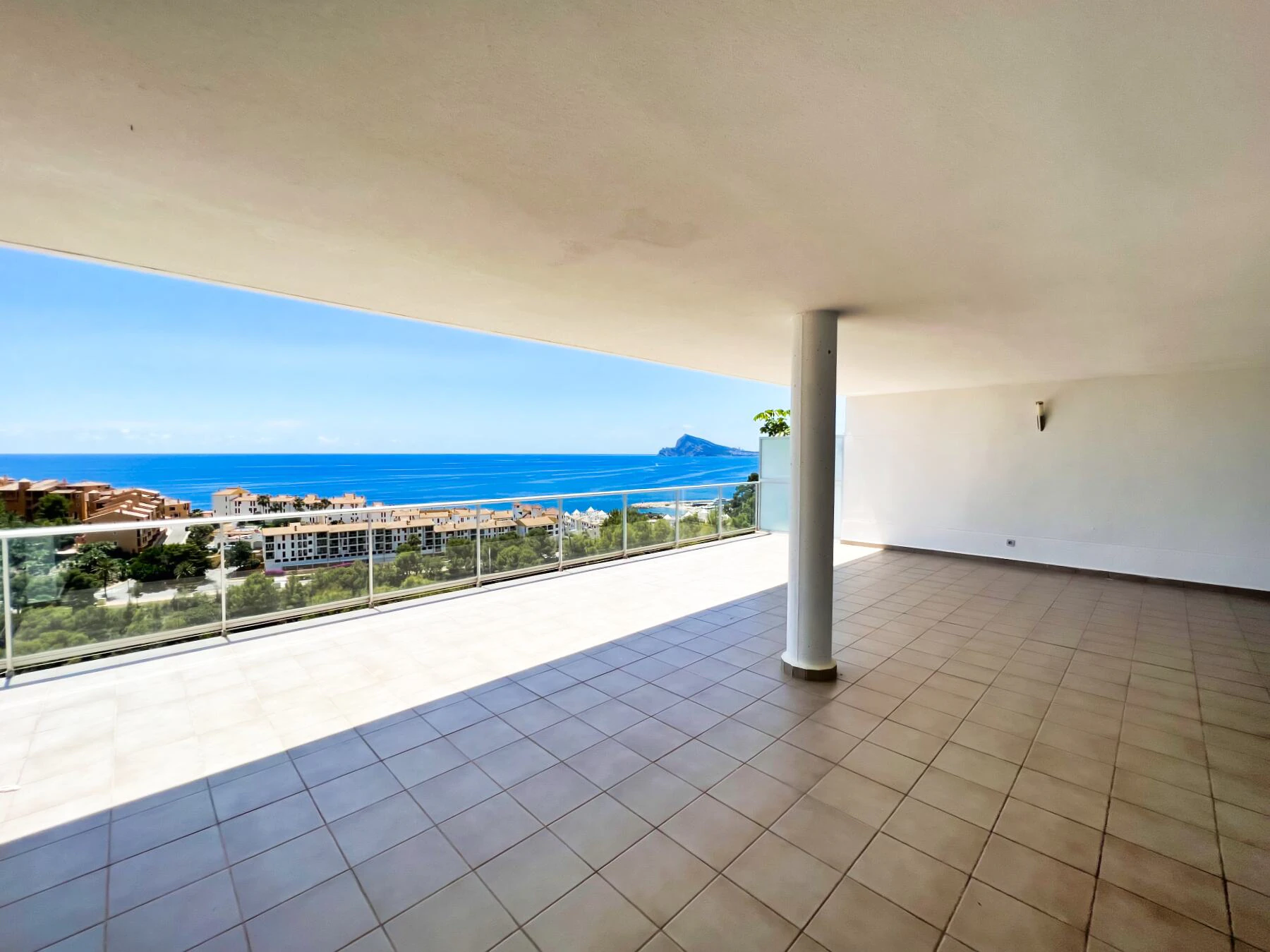 Appartement for sale in altea with sea views