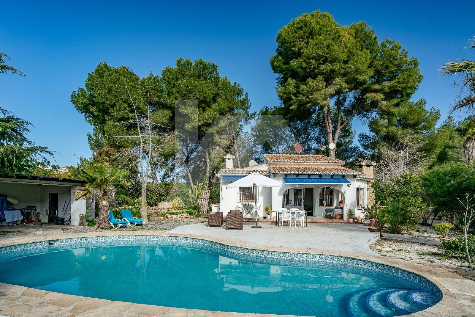 Villa for sale in Valle del Portet, Moraira, Costa Blanca.