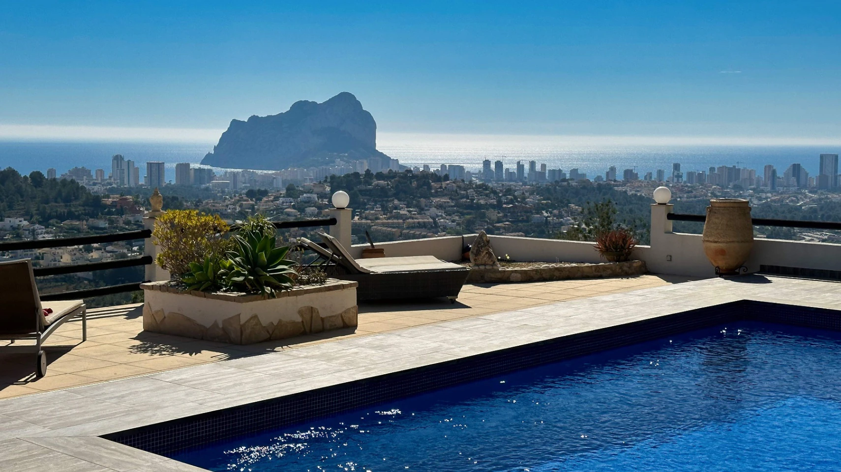 Privé villa met uitzicht op zee en bergen in Calpe