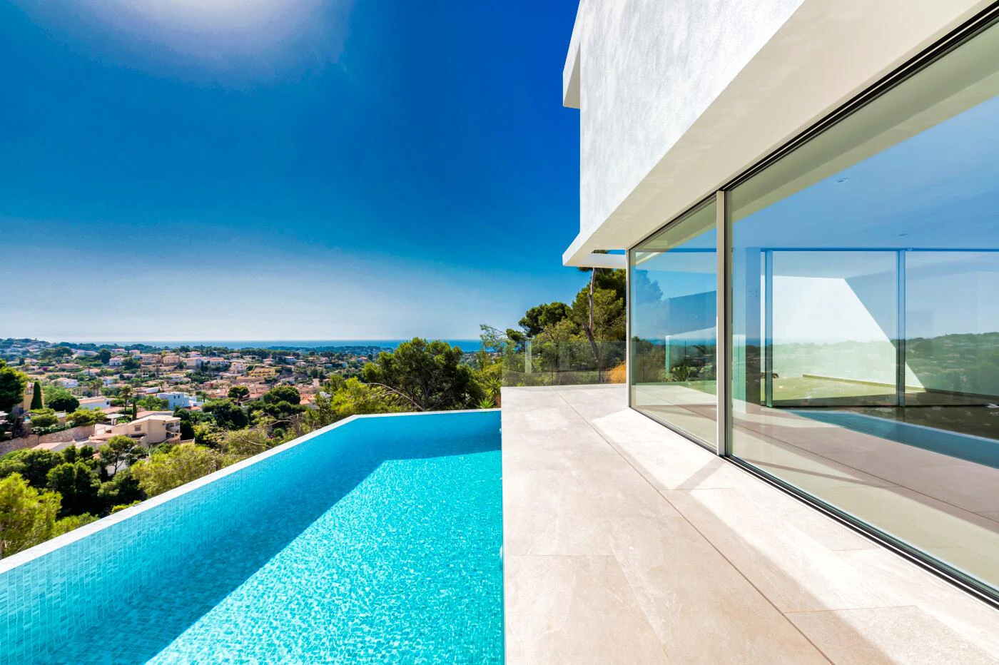 Villa for sale with sea views in Benissa