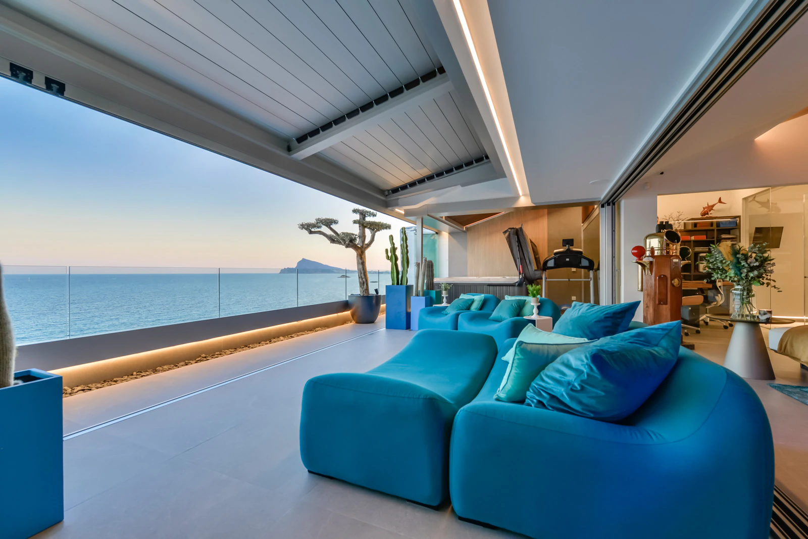 The most exclusive fully furnished, modern penthouse in Altea