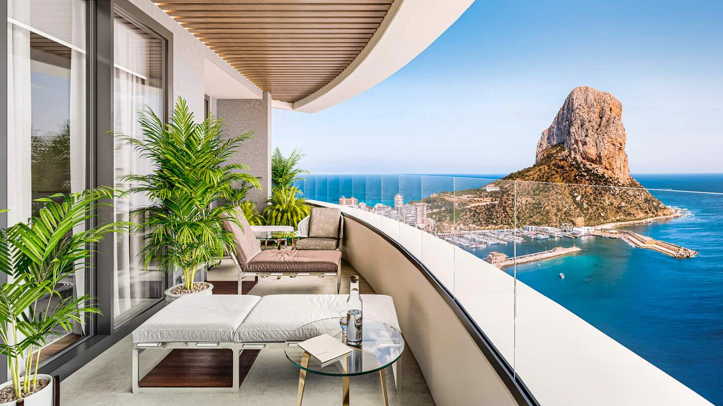 Exclusive Sea view newly built Penthouse on the 2nd sea line in Calpe next to the beach