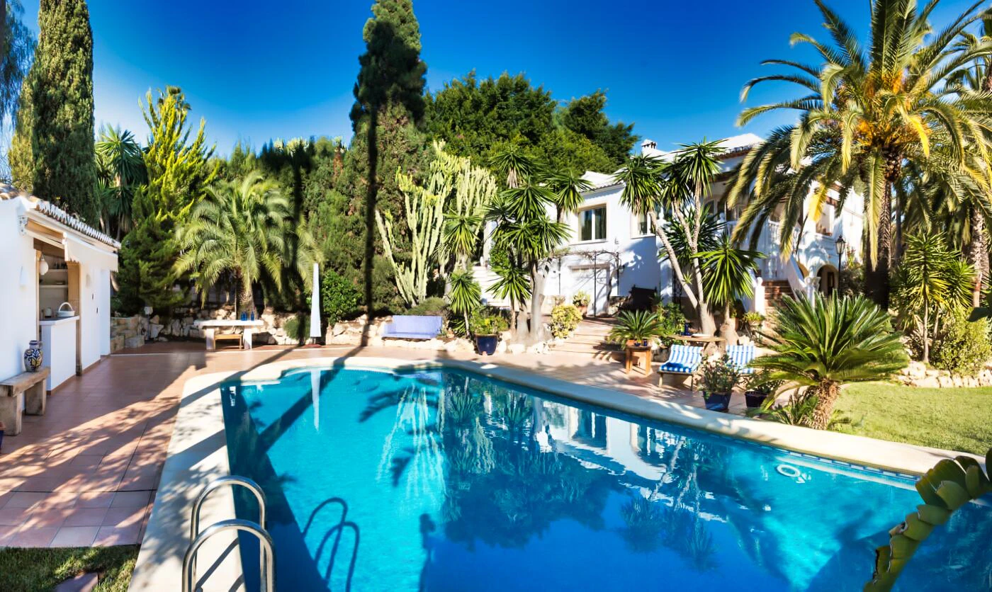 Finca te koop in Jávea met gastenverblijf