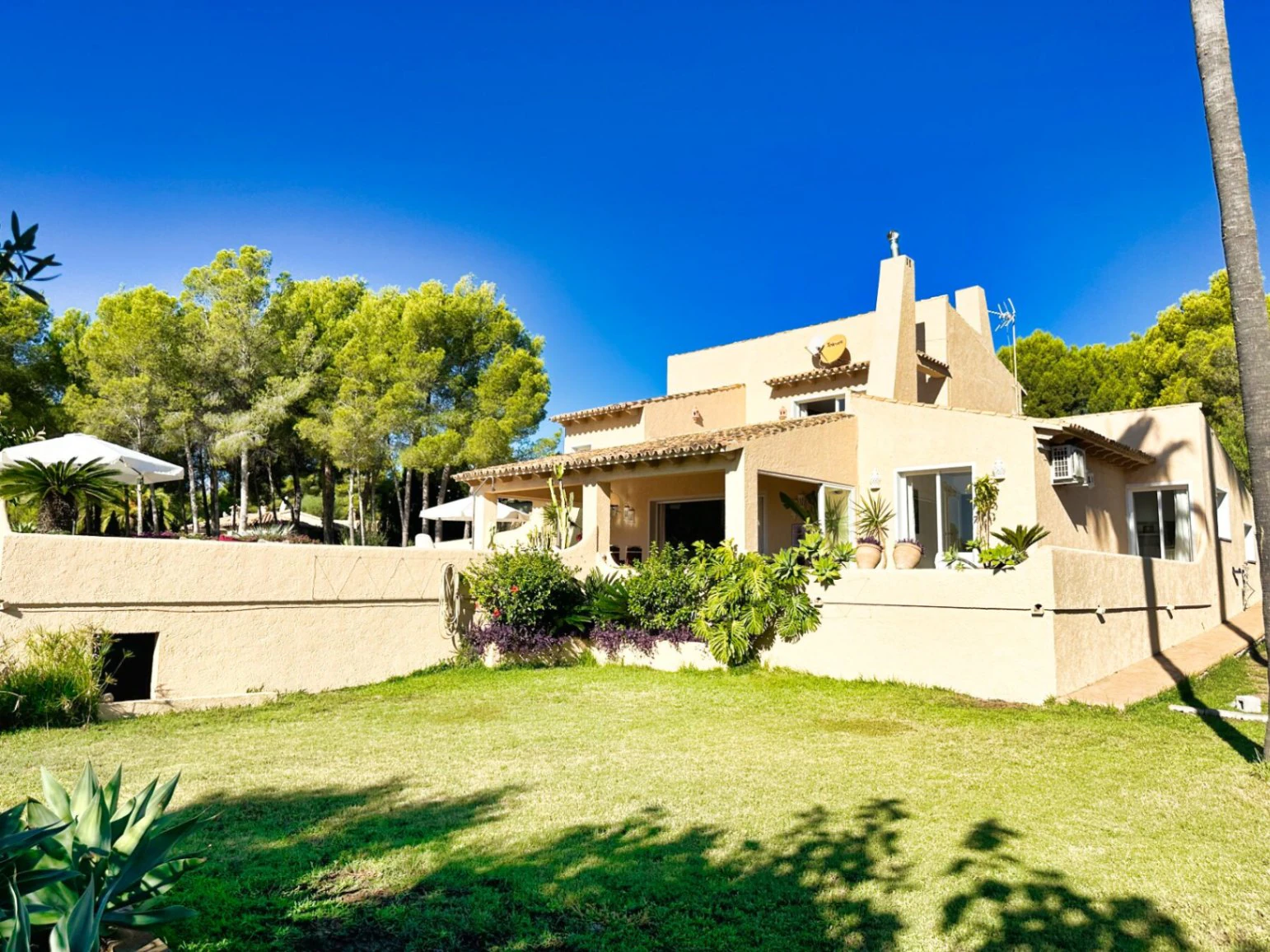 Charmante villa met uitzicht op zee in Altea la Vella