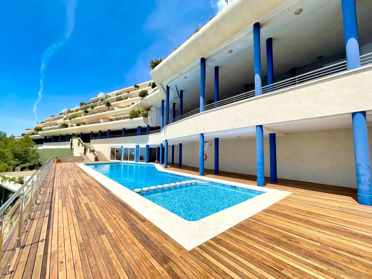 Apartment with panoramic sea views in Altea Hills