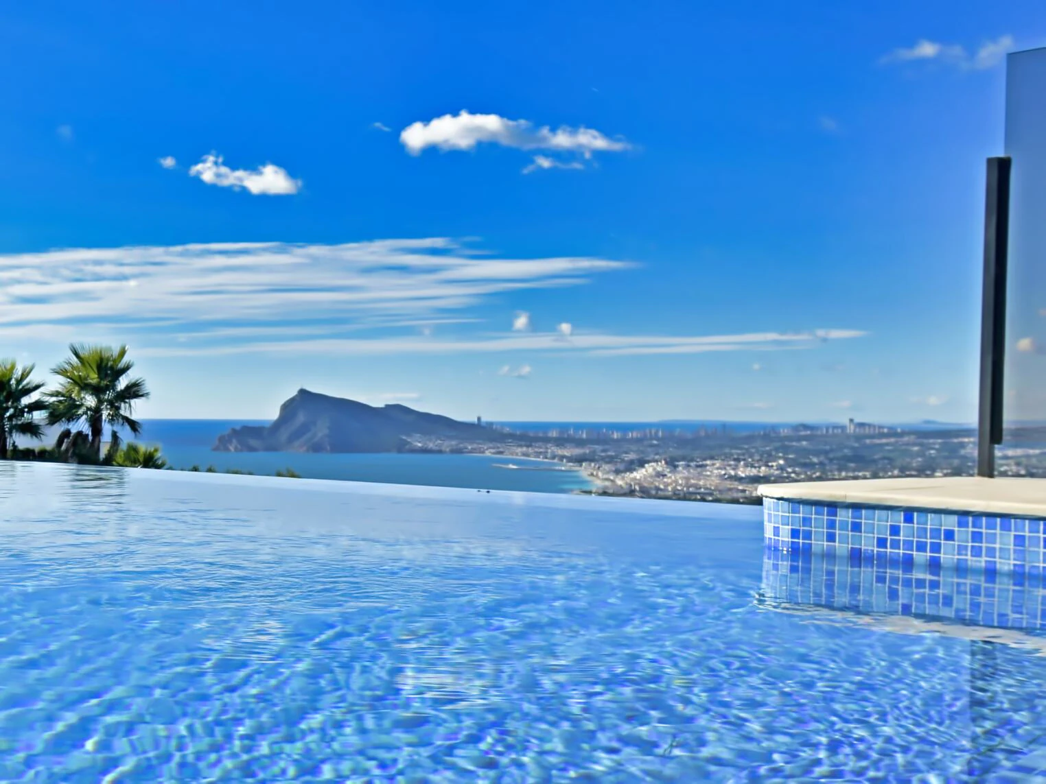 Modern luxury villa for sale in Altea Hills
