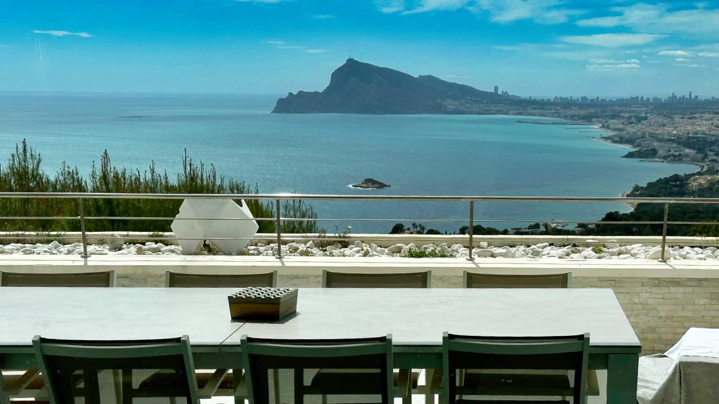 Luxury renovated designer apartment with panoramic sea views in Altea Hills, Costa Blanca