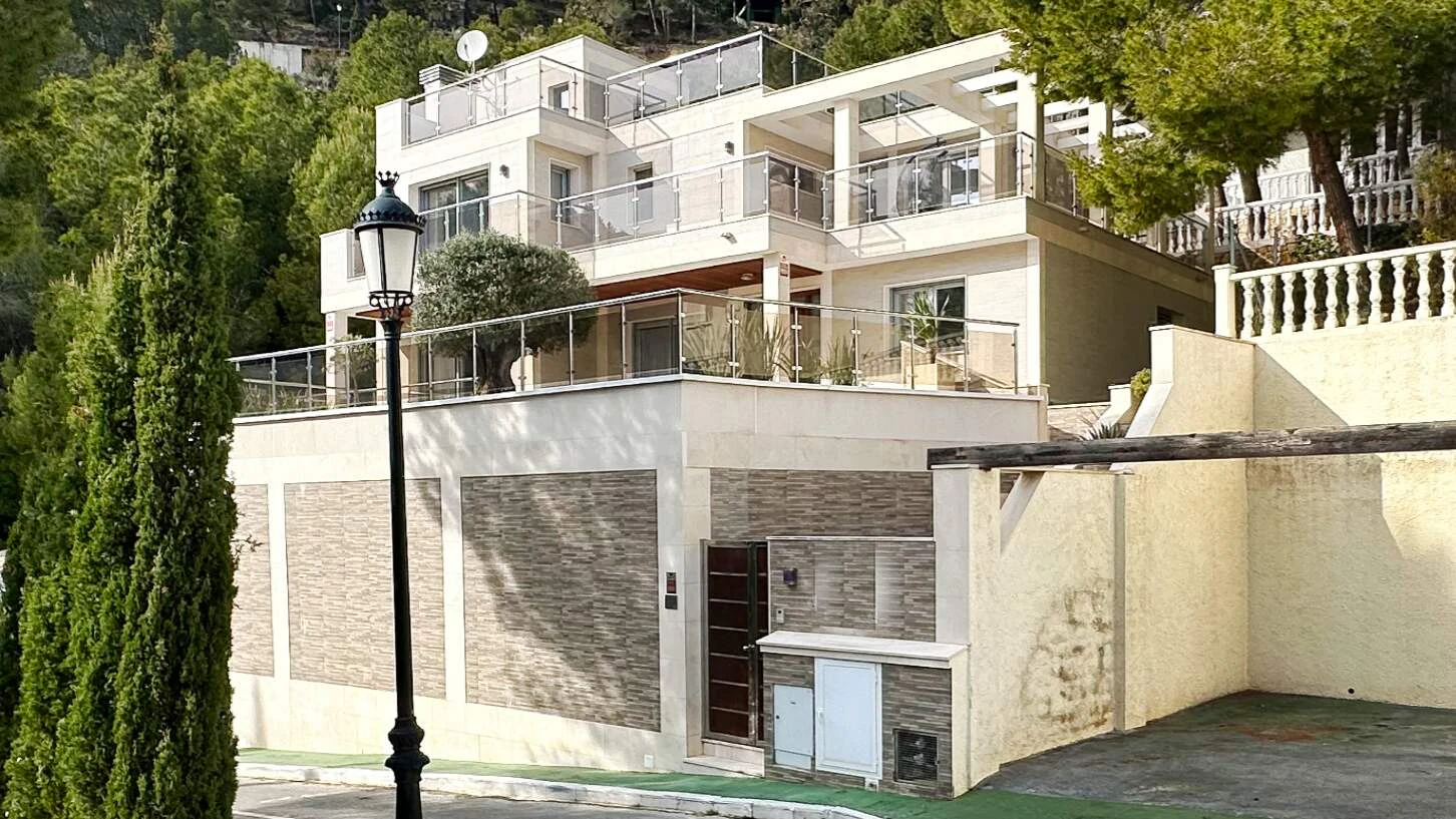 Elegante gerenoveerde villa in Altea Hills, Costa Blanca