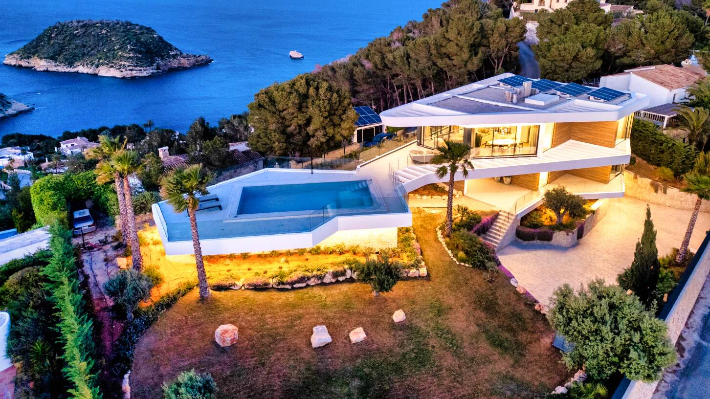 Fantastische villa op onovertroffen locatie in Javea