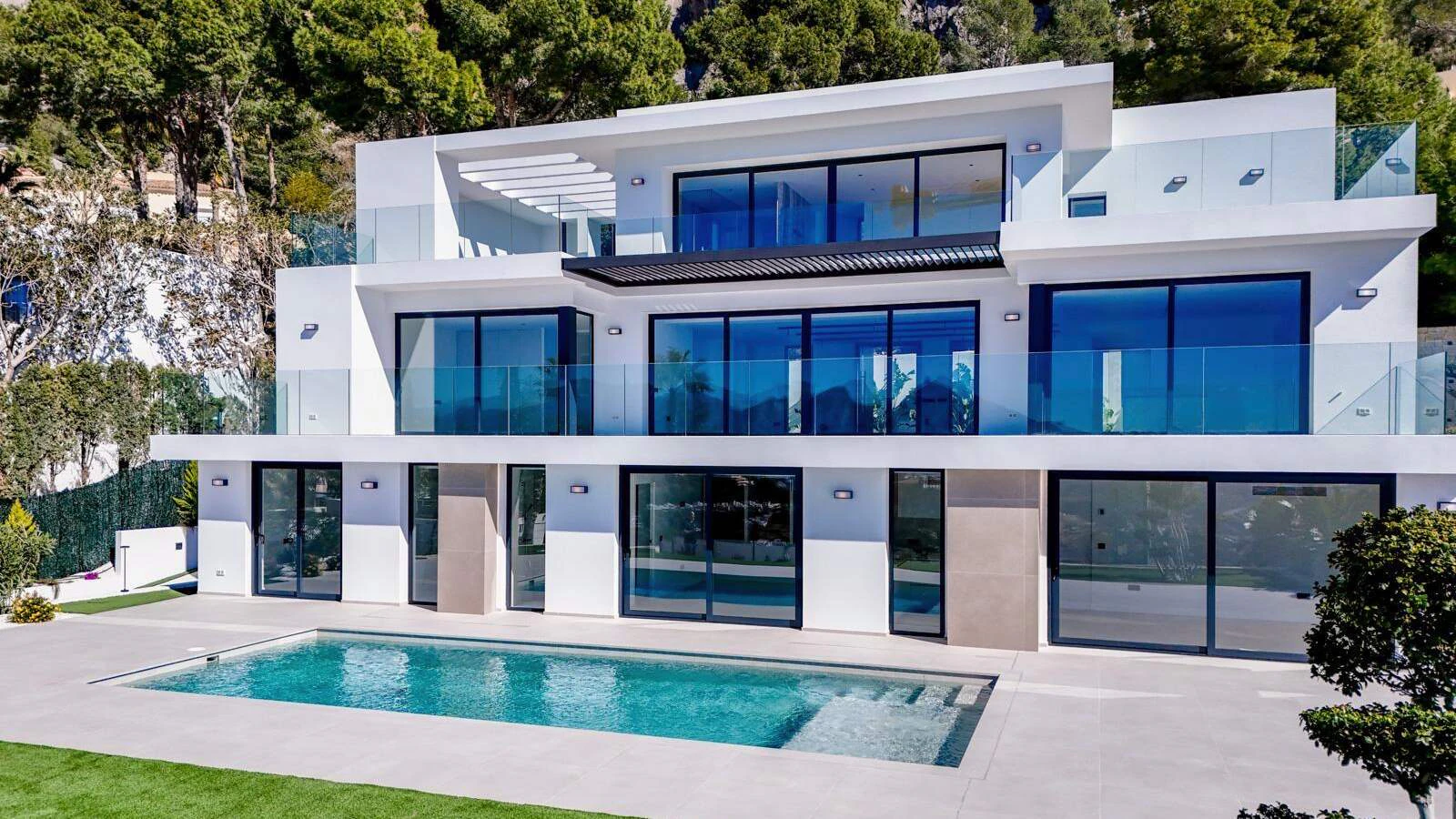 Luxury Modern Villa with Stunning Sea Views in Altea Hills