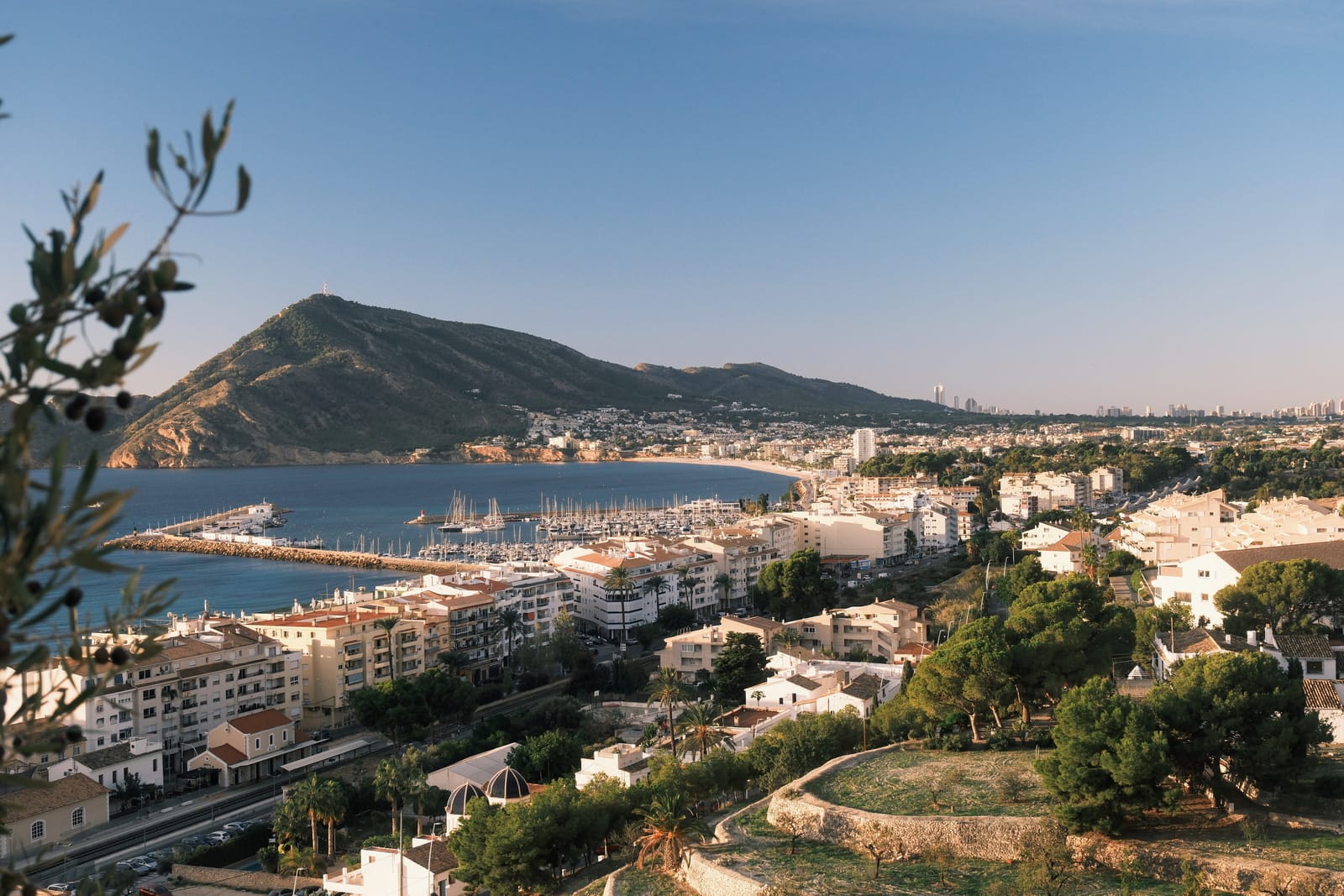 7 Miradores en la Costa Blanca para captar el mejor atardecer: Guía de experto