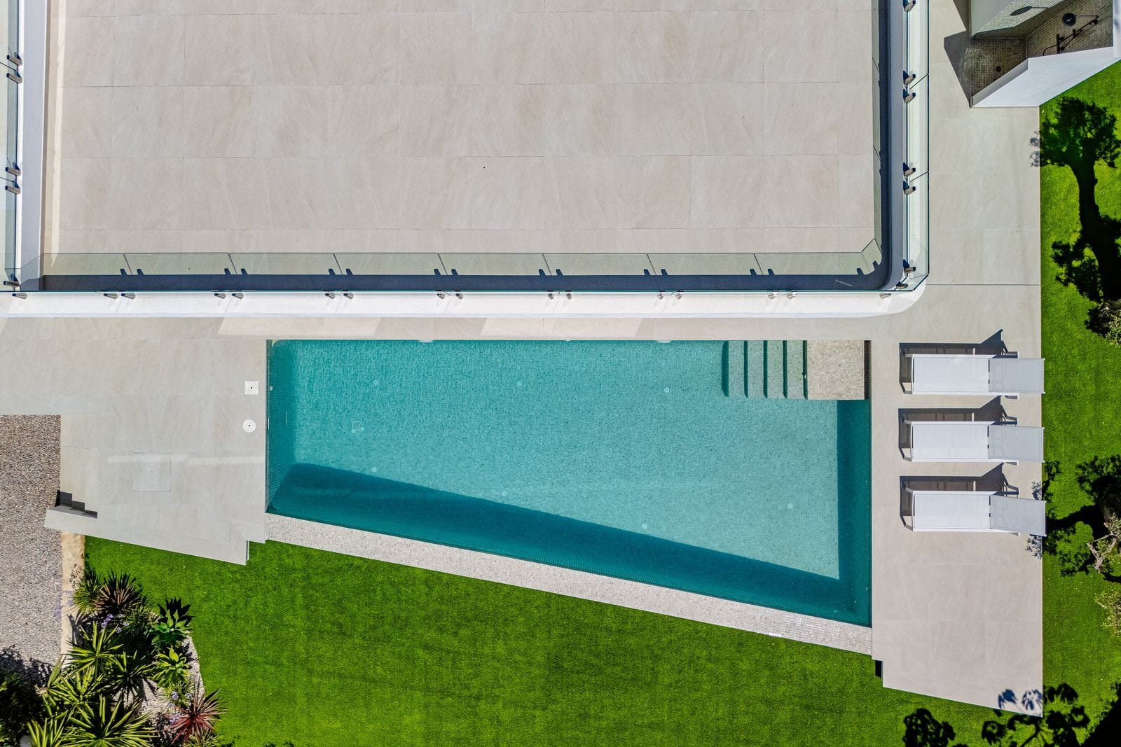 Preciosa Villa Moderna Entre Calpe y Benissa Costa