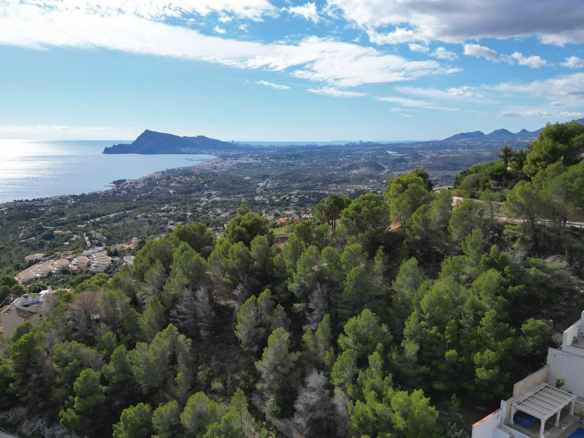 Parcela en venta en Sierra de Altea, Alicante - 1200 m²