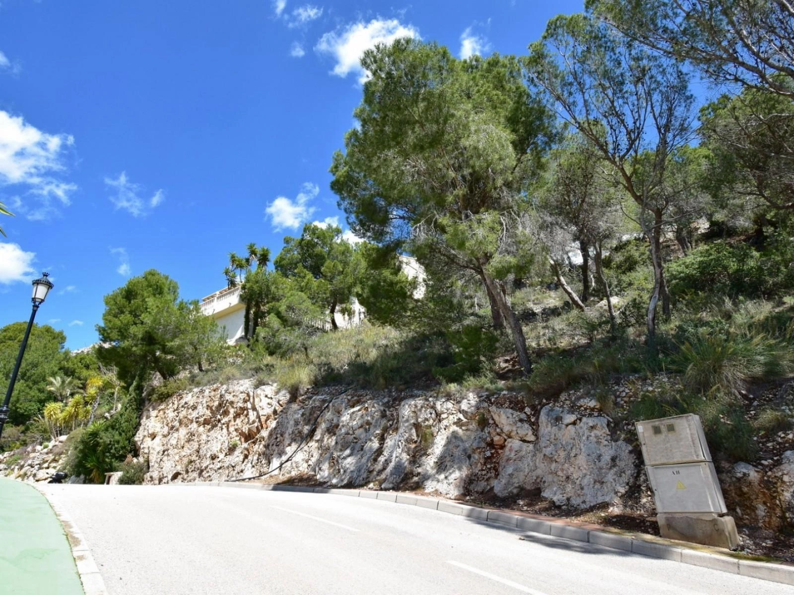 Parcela en venta en Altea Hills, Alicante - 837 m² disponible