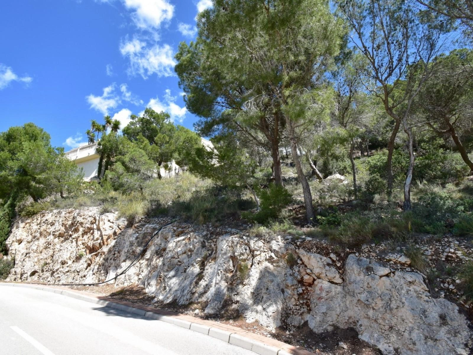 Parcela en venta en Altea Hills, Alicante - 837 m² disponible