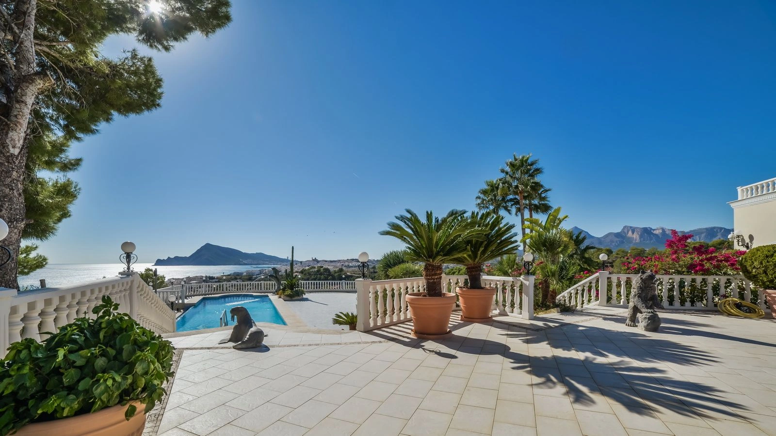 Villa en Venta en Sierra de Altea (Altea), Costa Blanca