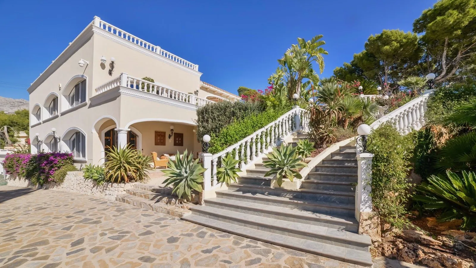Villa en Venta en Sierra de Altea (Altea), Costa Blanca