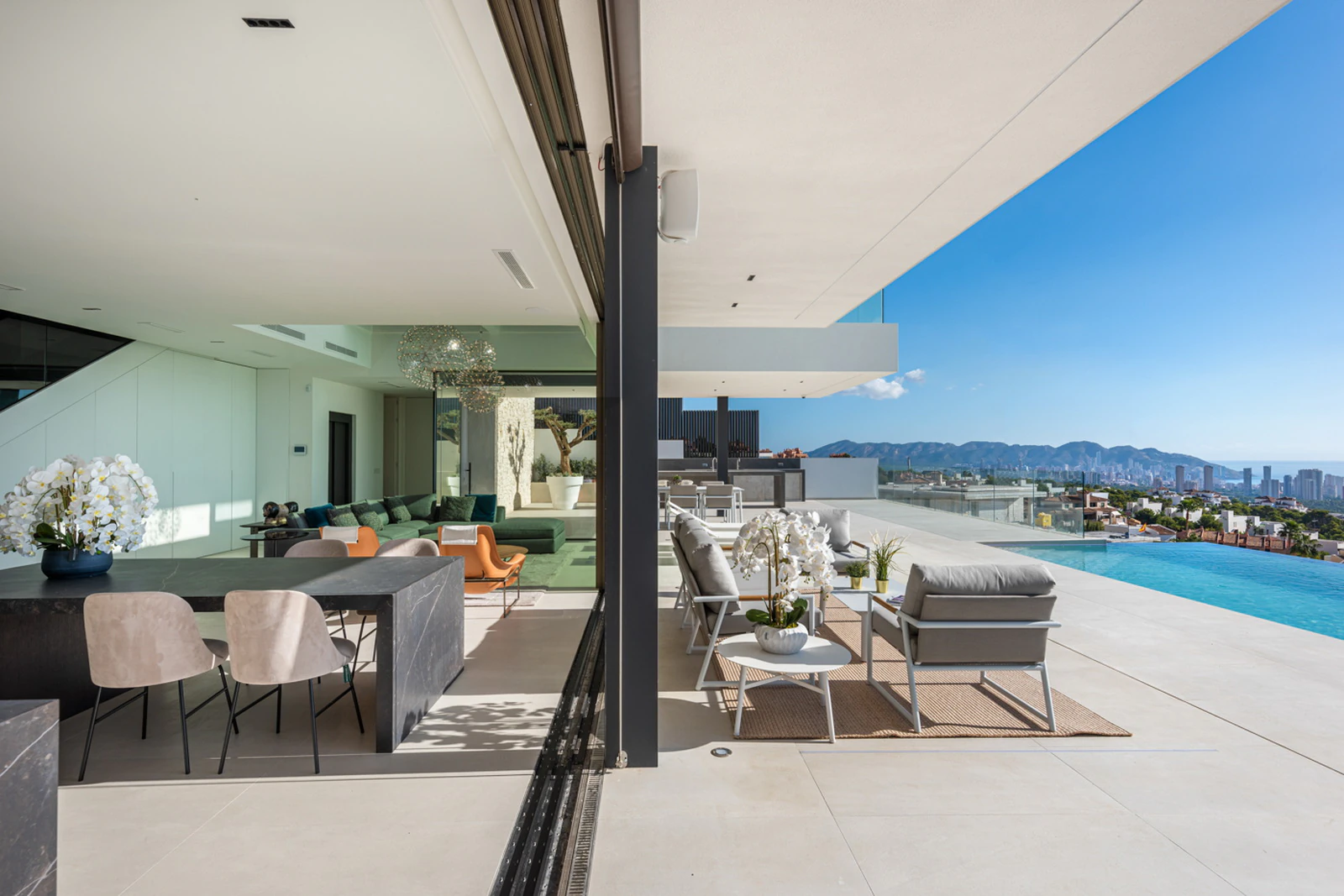 Villa en Venta en Sierra Cortina
