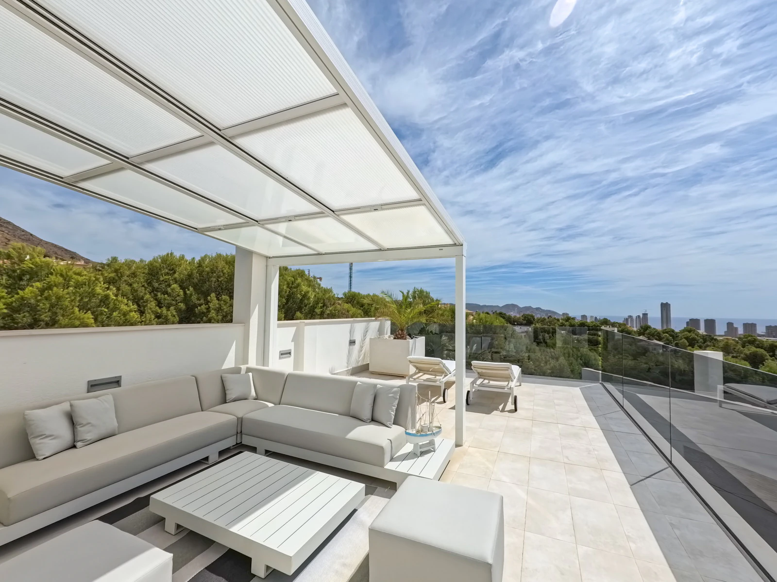 Villa en Venta en Sierra Cortina (Finestrat), Costa Blanca
