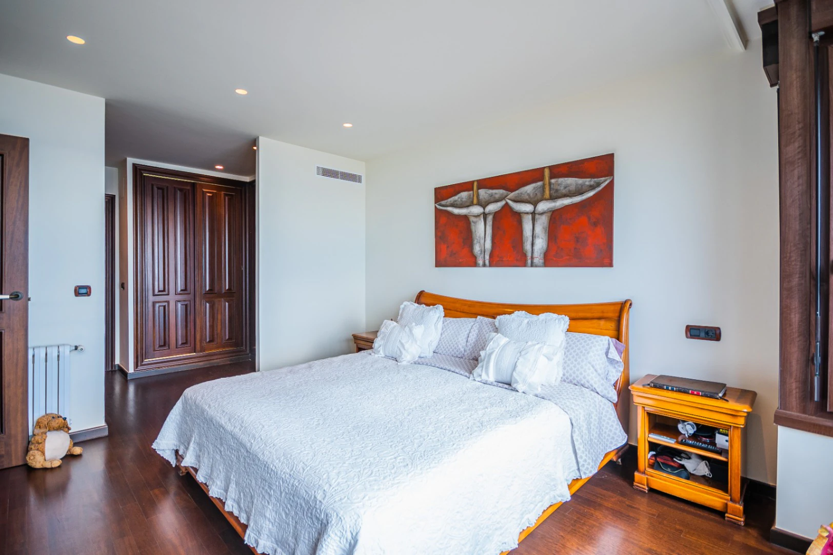 Apartamento de lujo en venta de 3 dormitorios y 3 baños en primera linea en Benidorm
