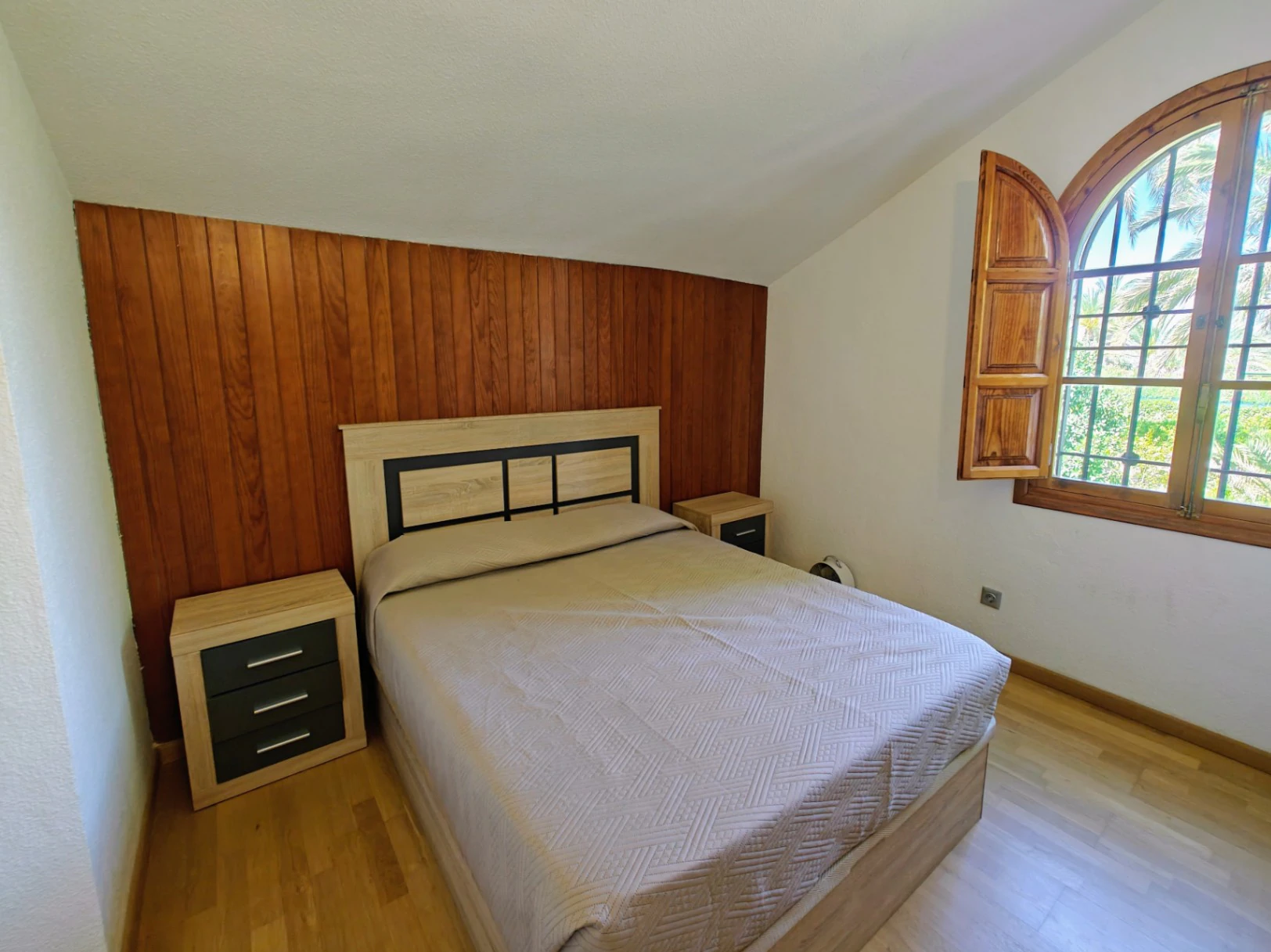 Villa en Venta en Elche (Alicante), Costa Blanca
