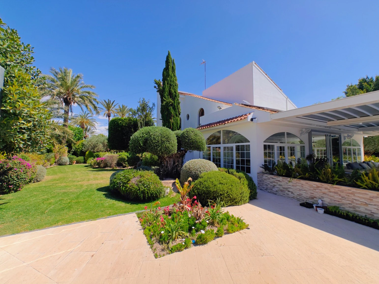 Villa en Venta en Elche (Alicante), Costa Blanca