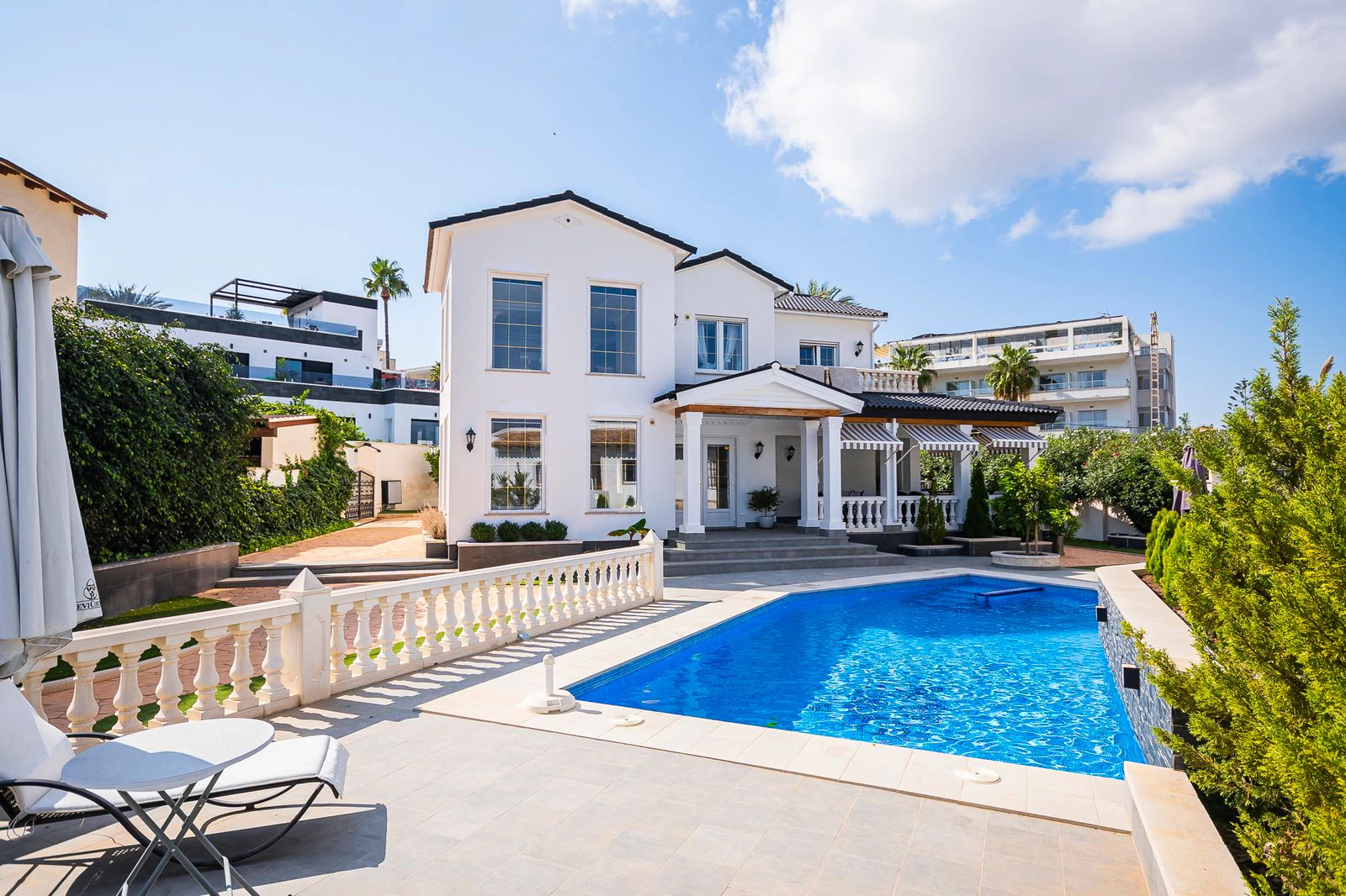 Villa en Venta en Alfaz del Pi (Albir), Costa Blanca