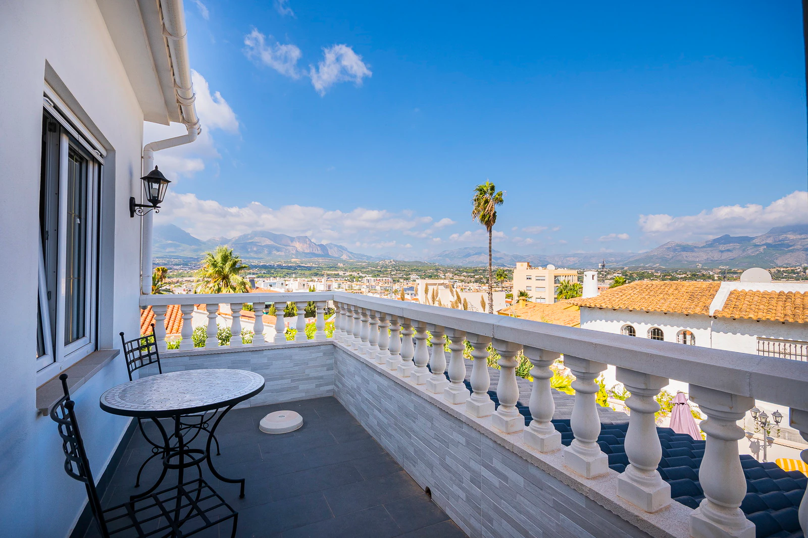 Villa en Venta en Alfaz del Pi (Albir), Costa Blanca