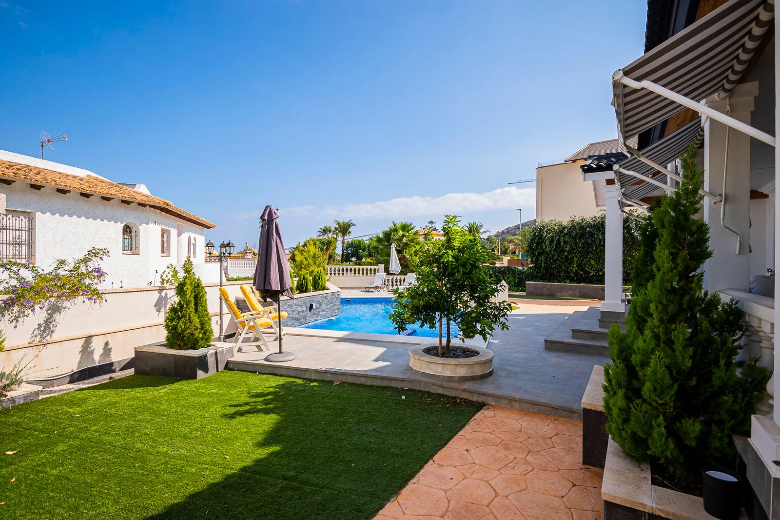 Villa en Venta en Alfaz del Pi (Albir), Costa Blanca
