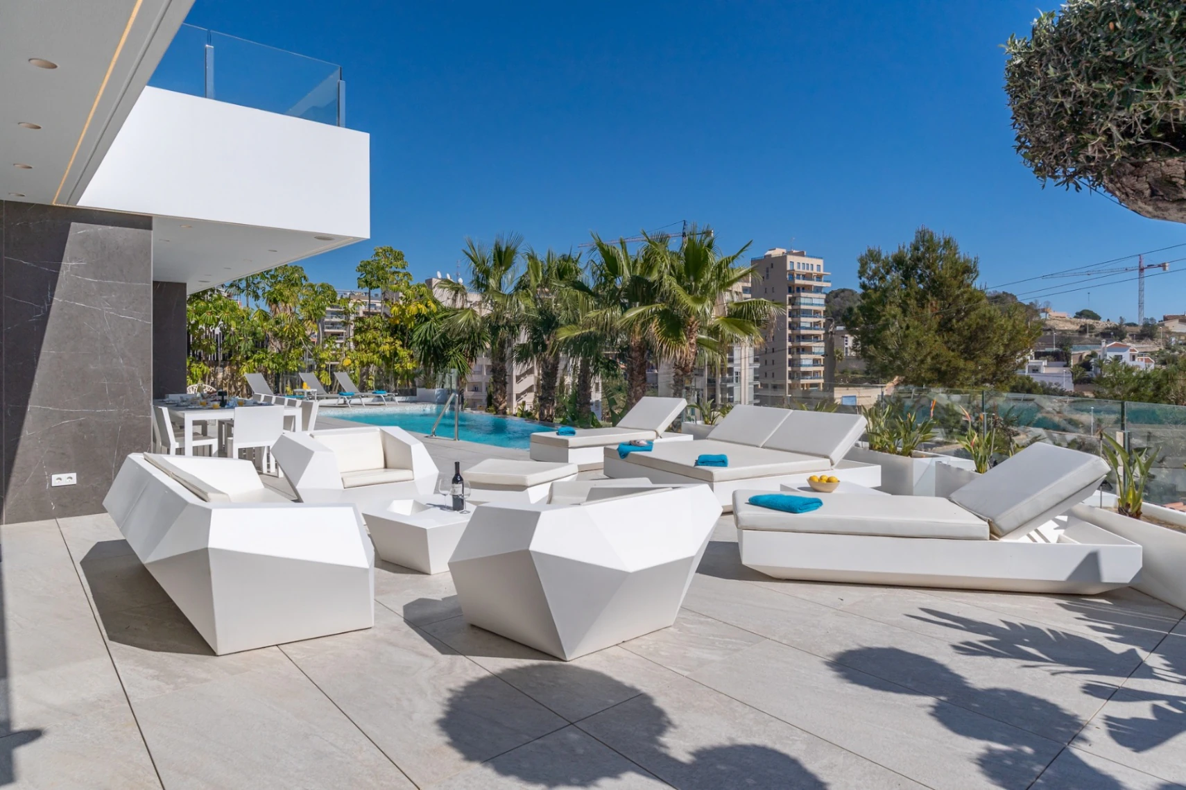 Villa moderna de lujo en venta en Calpe, Costa Blanca Norte – cerca del mar