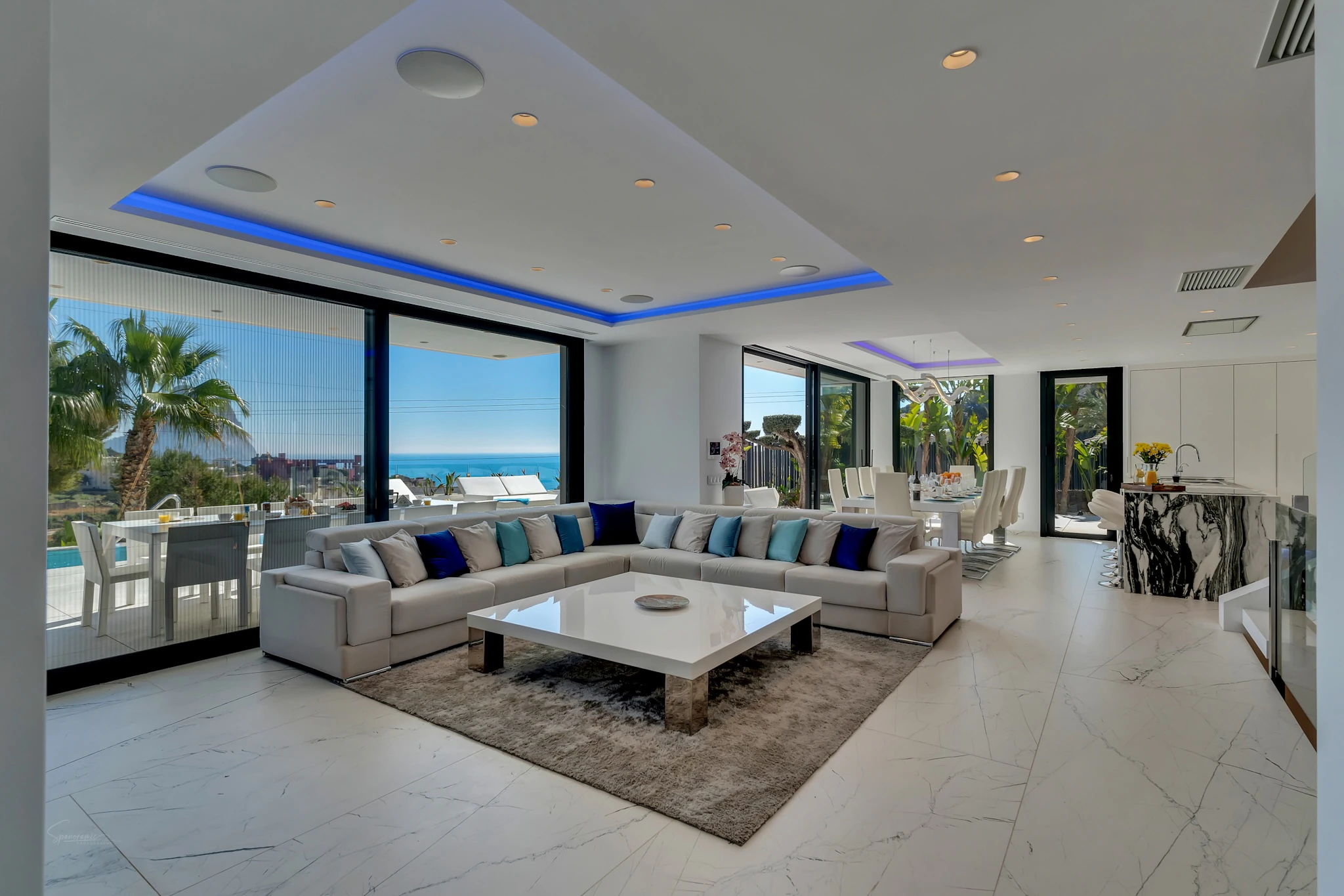 Villa moderna de lujo en venta en Calpe, Costa Blanca Norte – cerca del mar