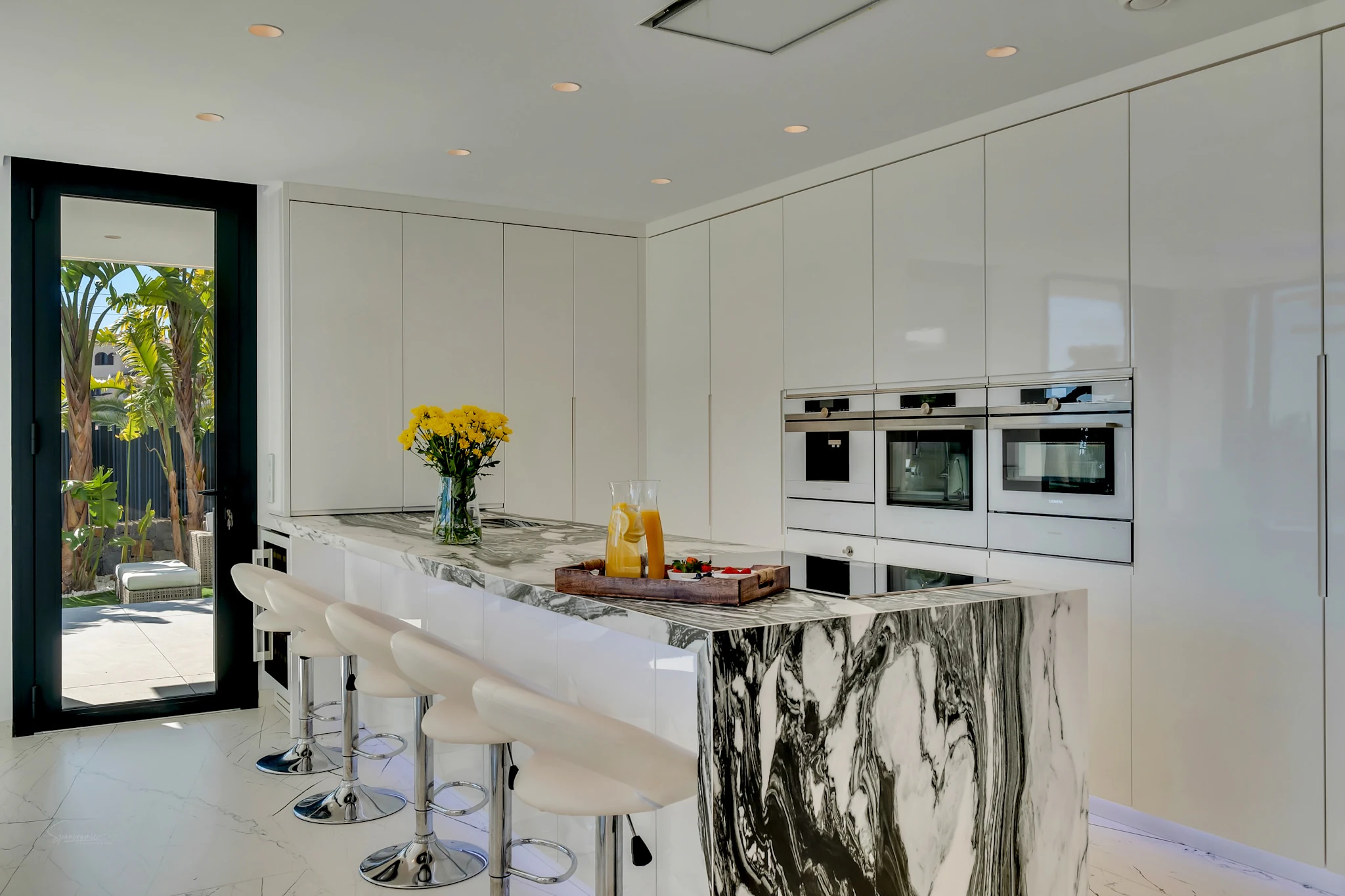 Villa moderna de lujo en venta en Calpe, Costa Blanca Norte – cerca del mar