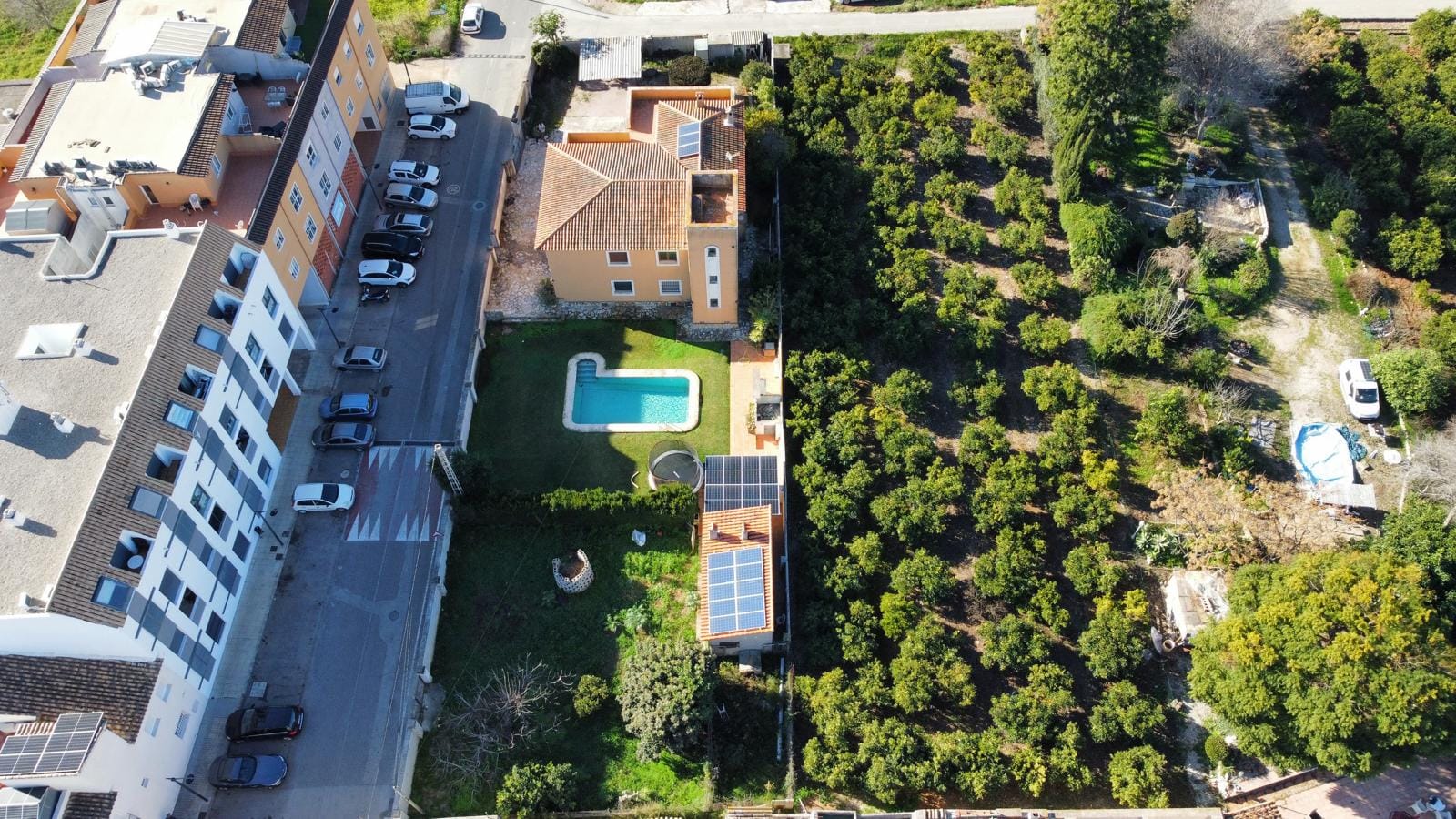 3803 - Casa en Pamis (Ondara) – Amplia parcela con gran potencial