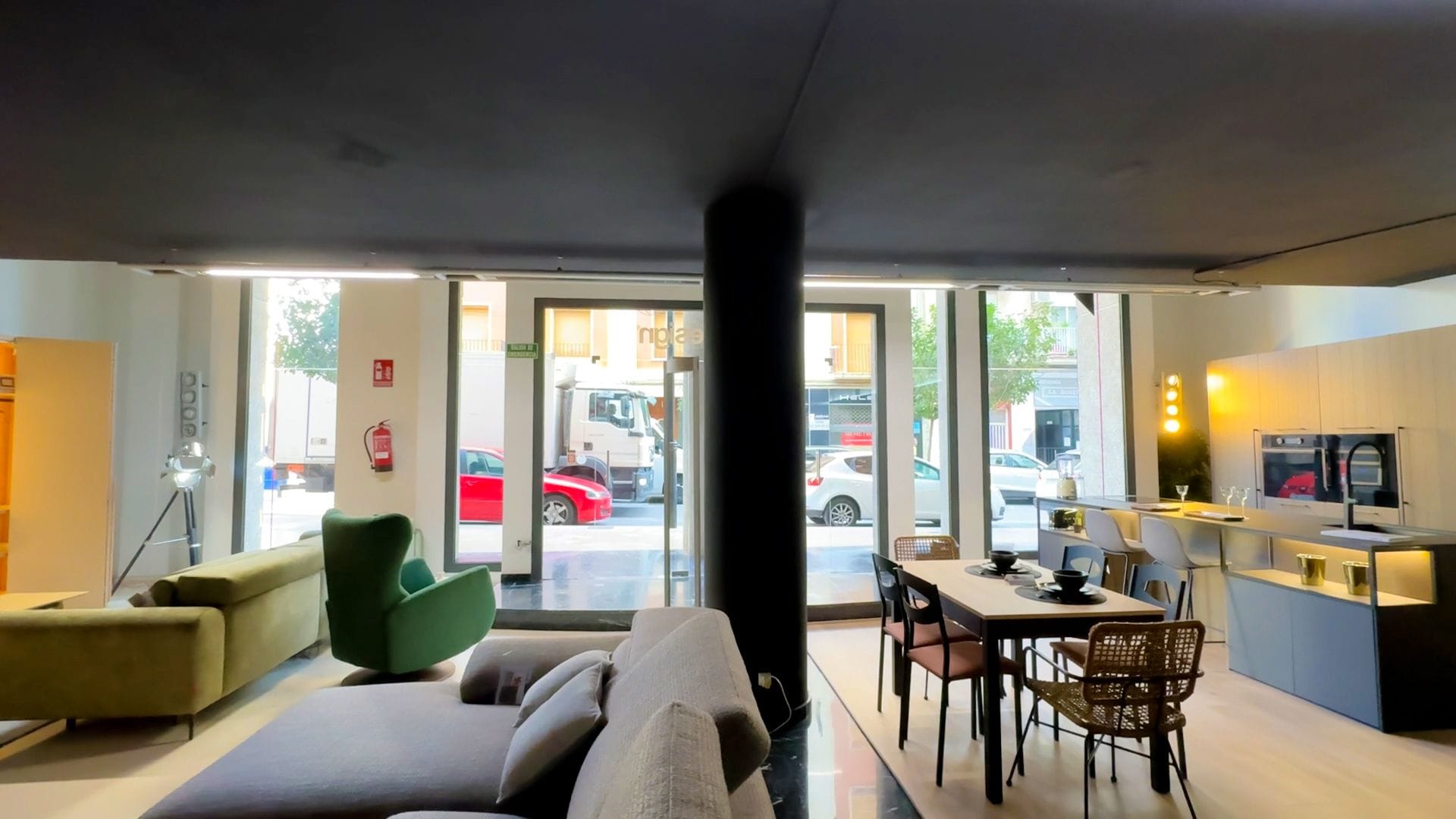 Descubre el Espacio Comercial que Marcará la Diferencia en tu Negocio