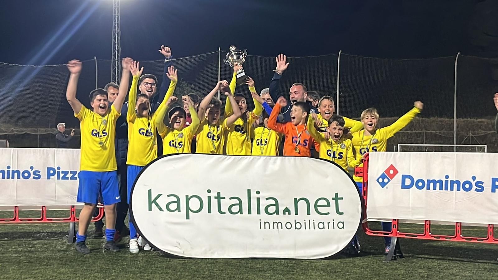 ¡El Racing de Algemesí conquista el XXIII Trofeo Nacional Ciudad de Ontinyent!