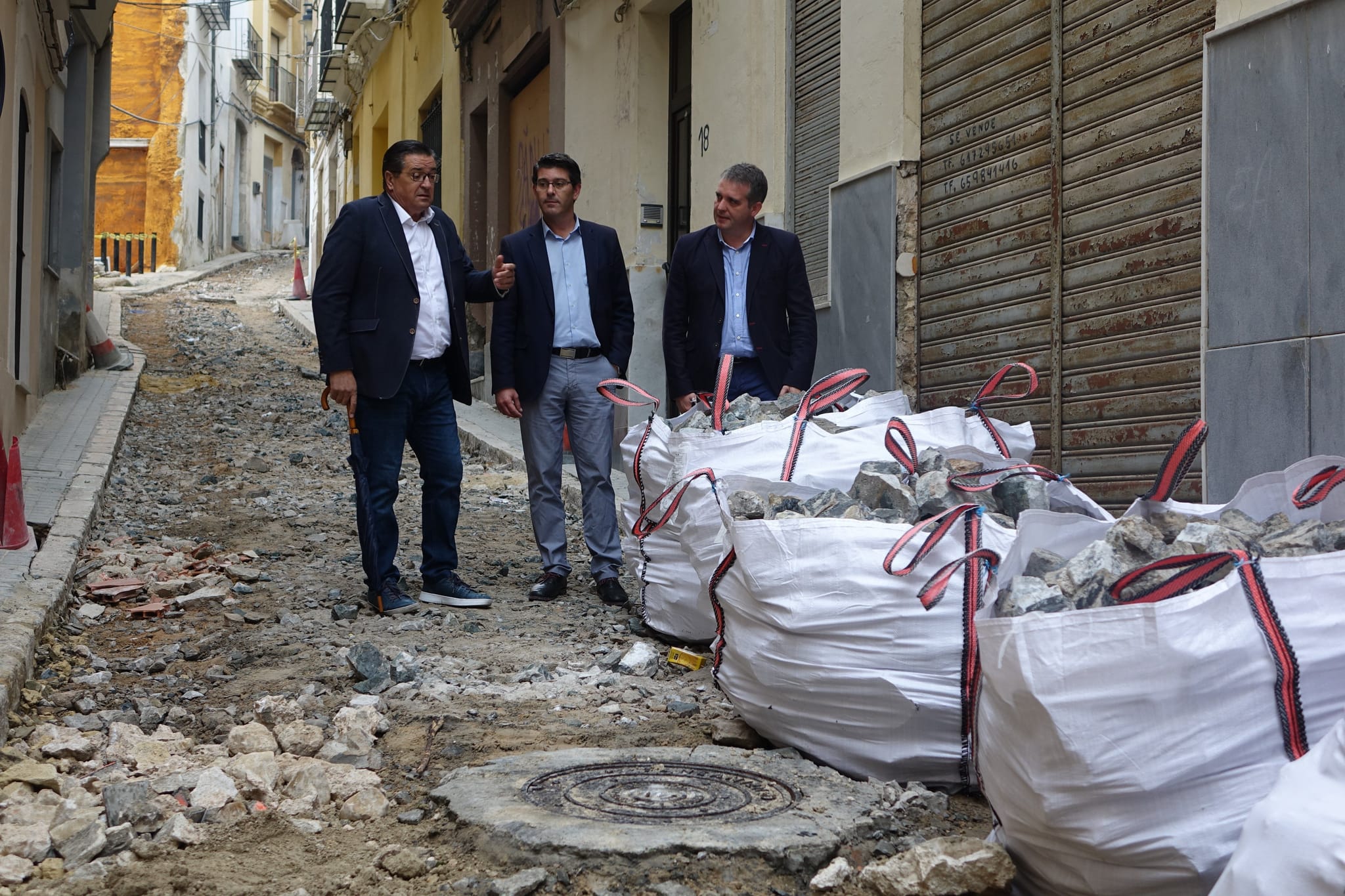 Comienzan las obras de mejora en la Calle Tomas Valls de Ontinyent.