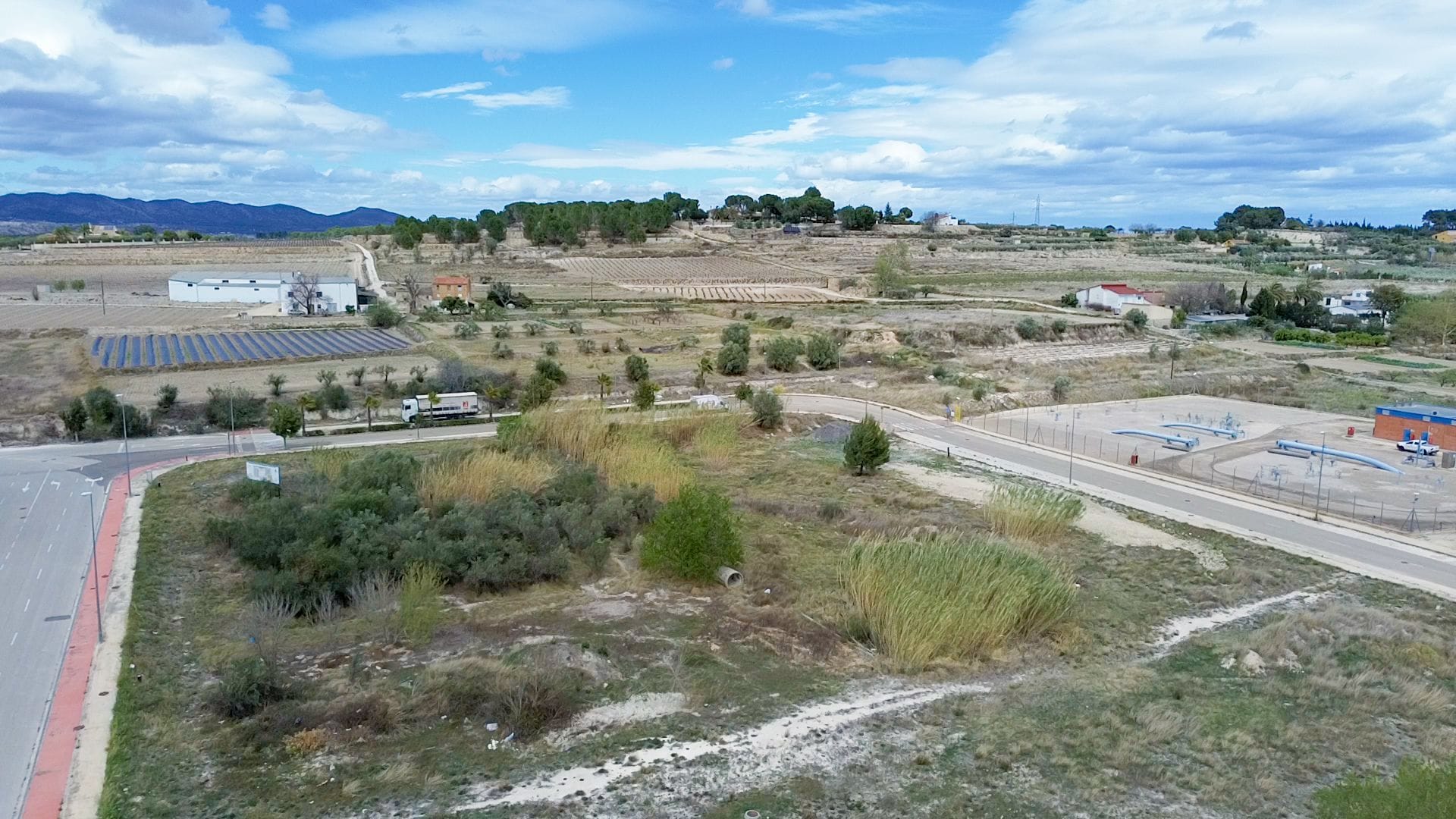 Mazón identifica Ontinyent como “respiradero” industrial