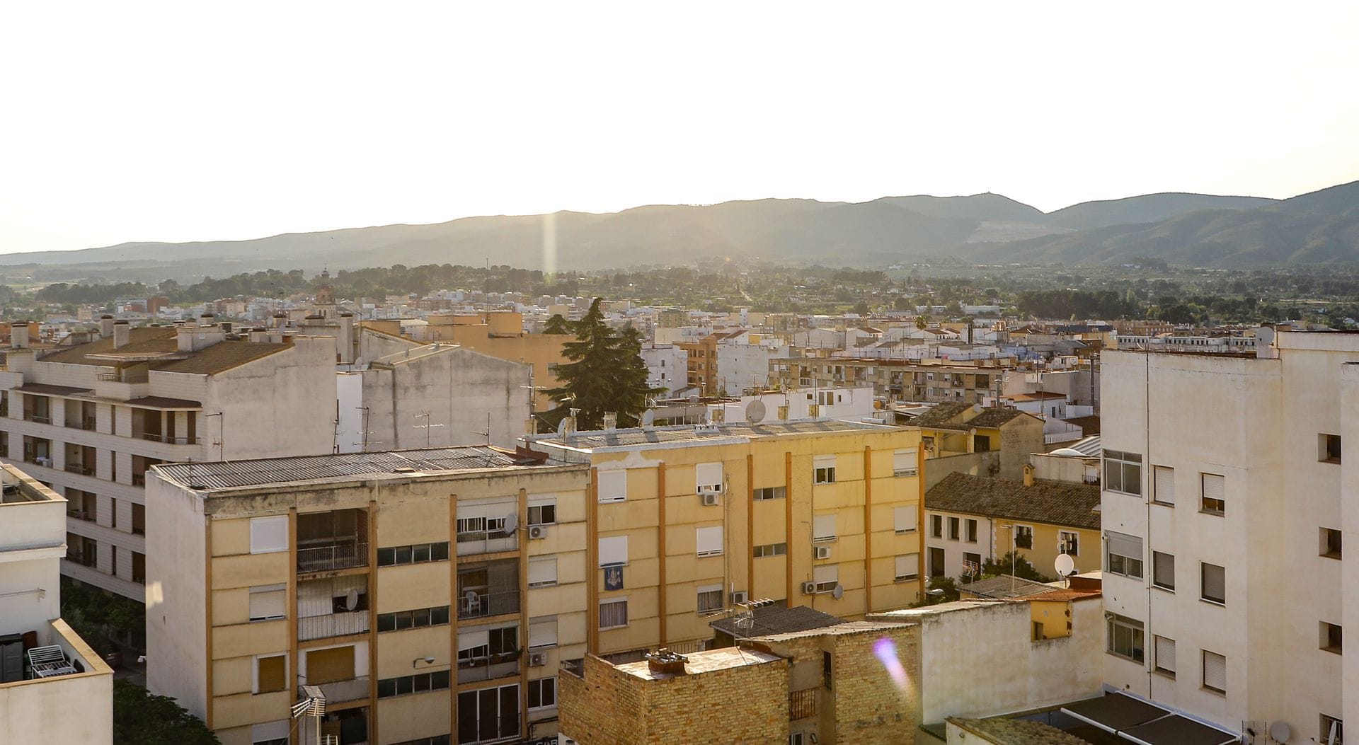 Ontinyent posibilitará ayudas en los edificios de más de 50 años.