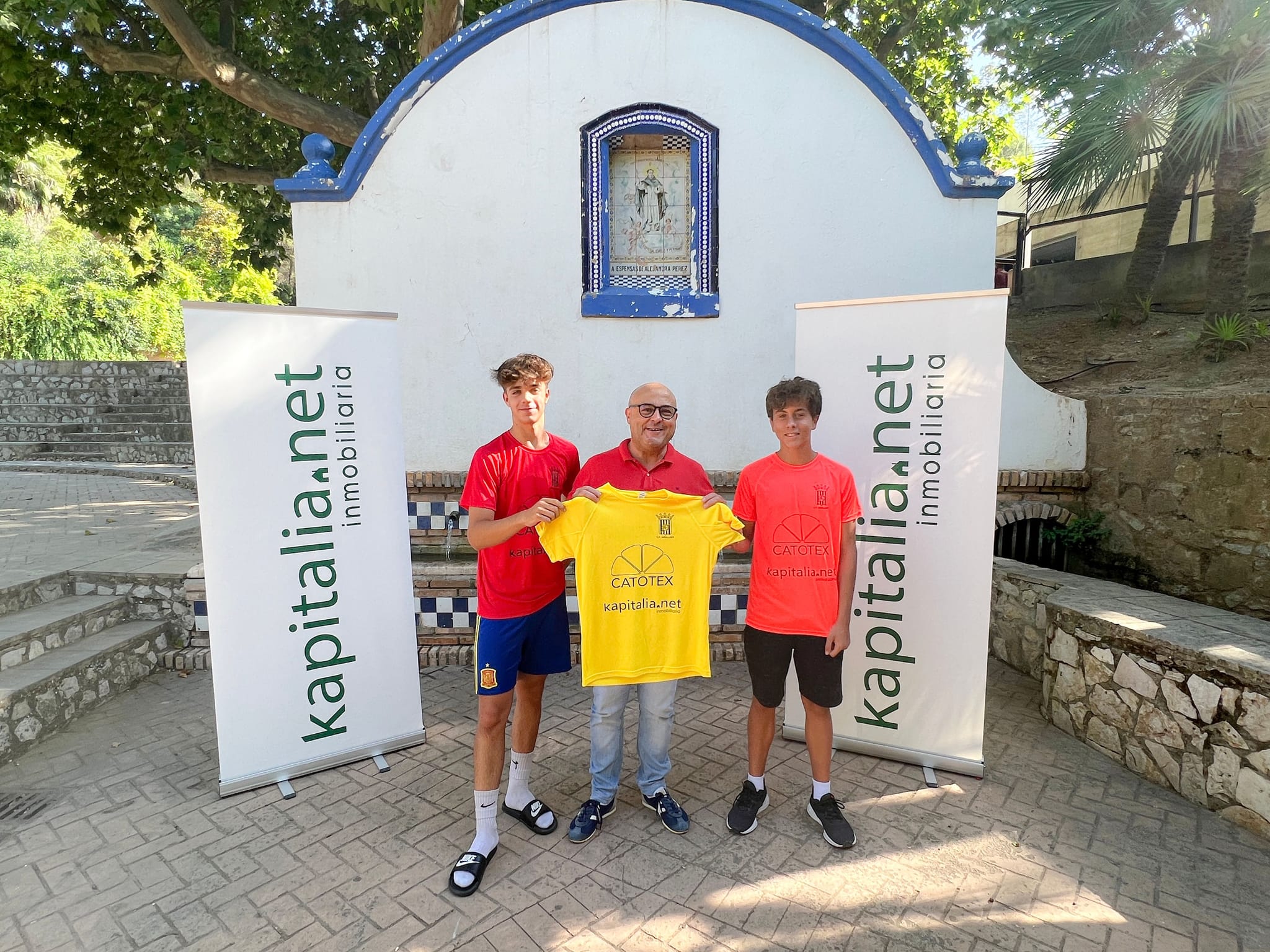 Kapitalia sigue apostando por el fútbol base, con el Costa Blanca Cup- Agullent CF