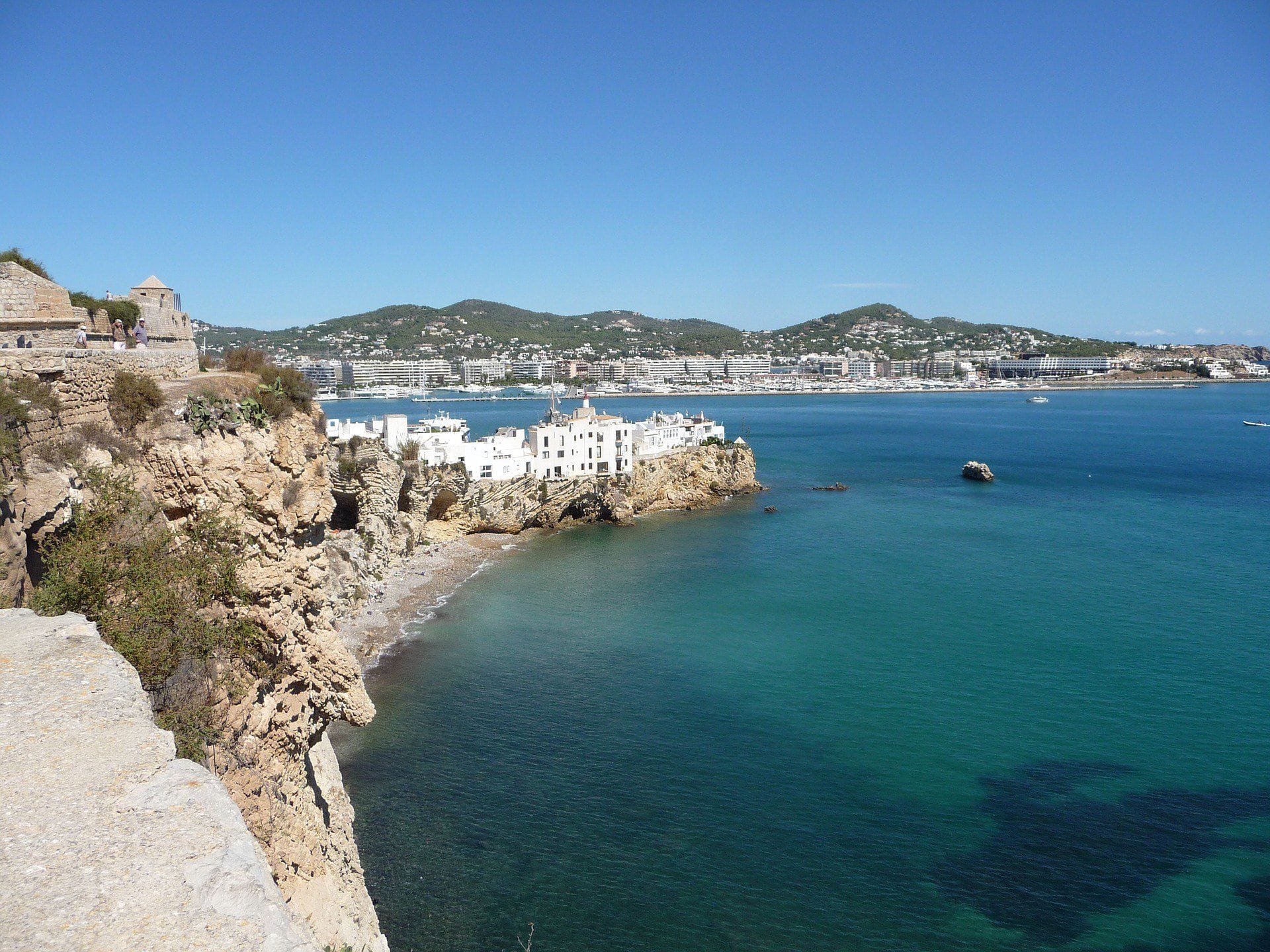 En Ibiza se ponen a la venta 30 hoteles