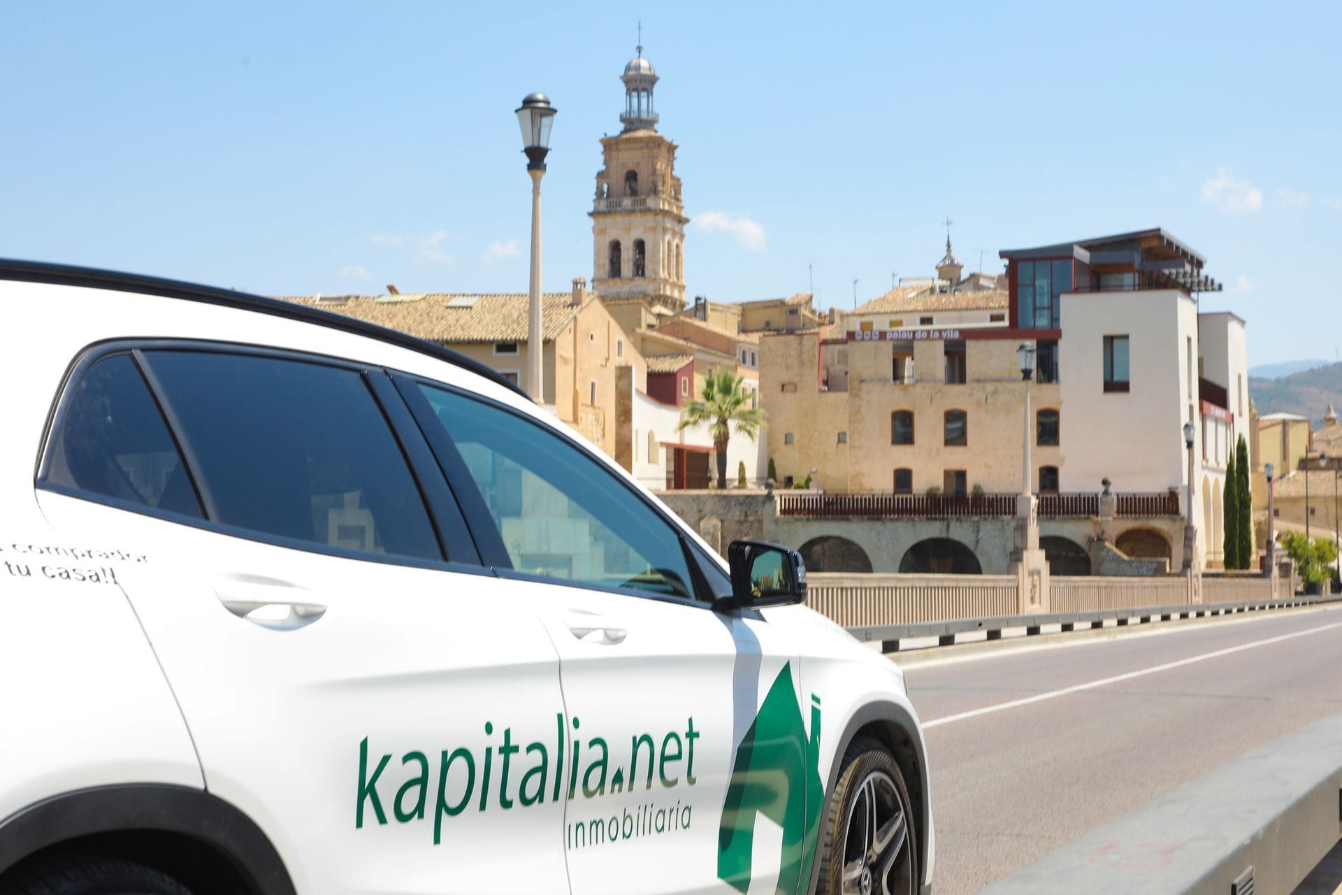 Ontinyent: Se subastan 87 plazas de garaje.