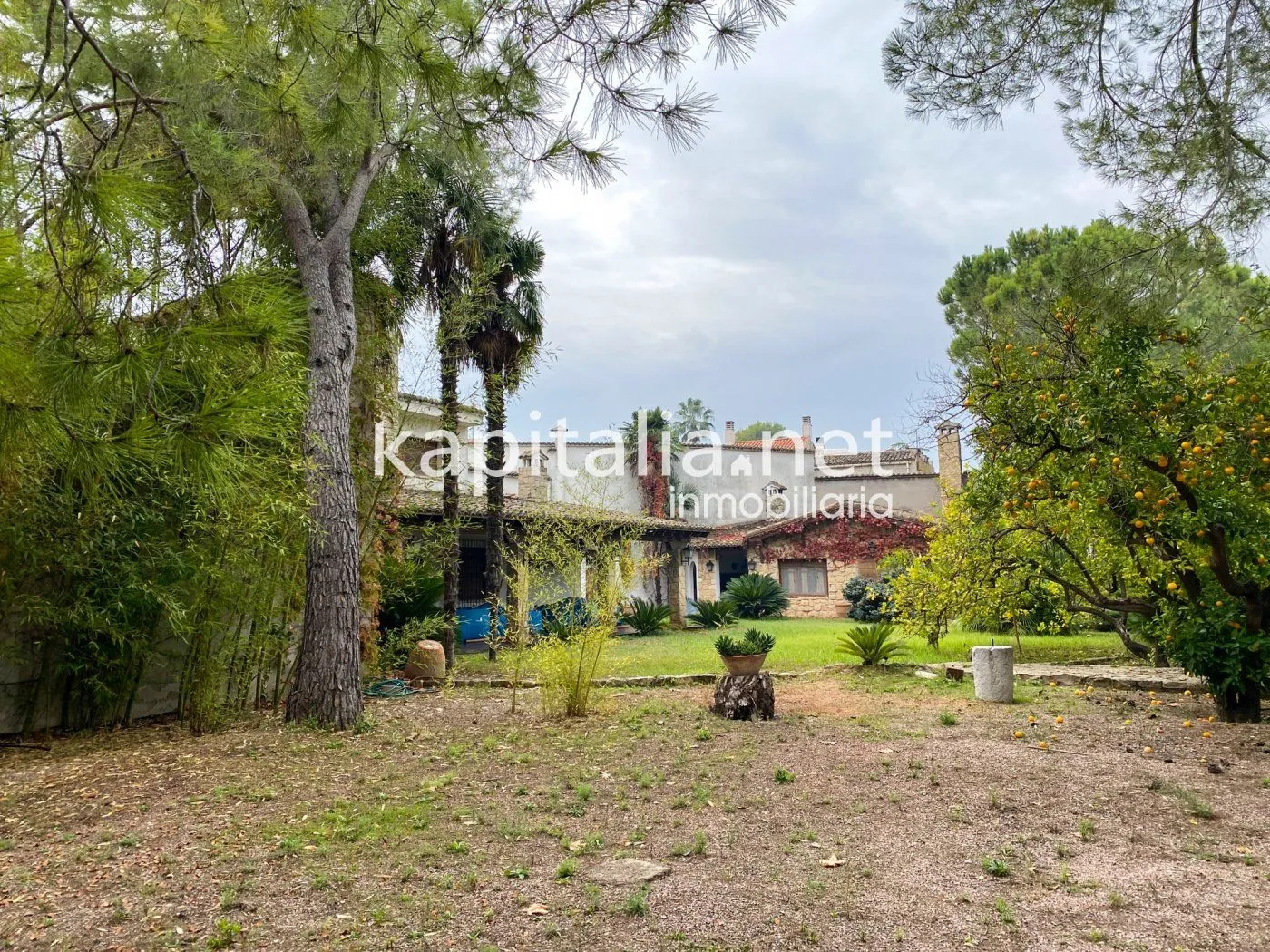 06369 - Casa señorial con gran jardín en el centro de Atzeneta d'Albaida