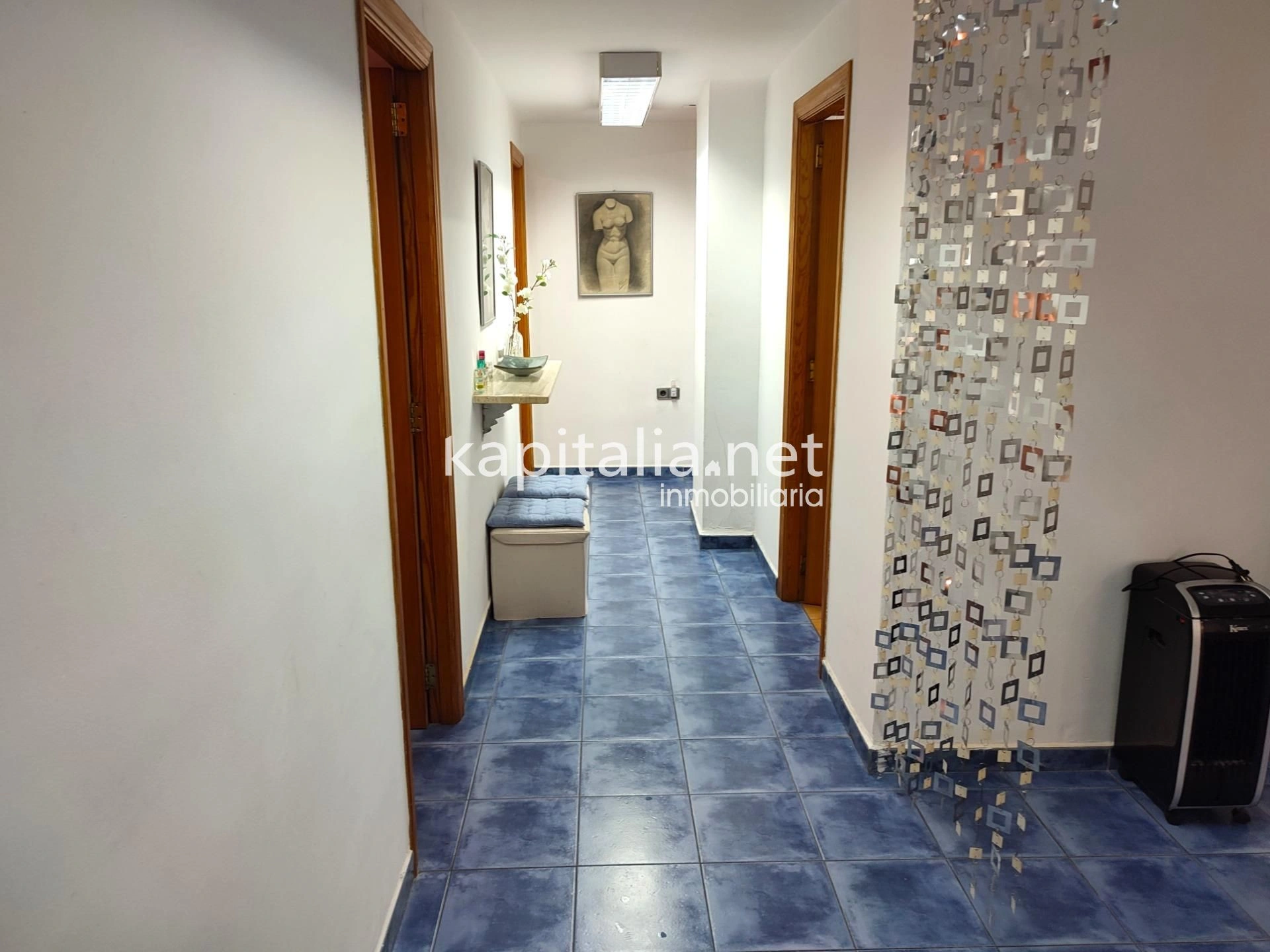 08143 - COMMERCIAL PREMISES FOR SALE IN ONTINYENT, LOCATED IN A CENTRAL AREA.