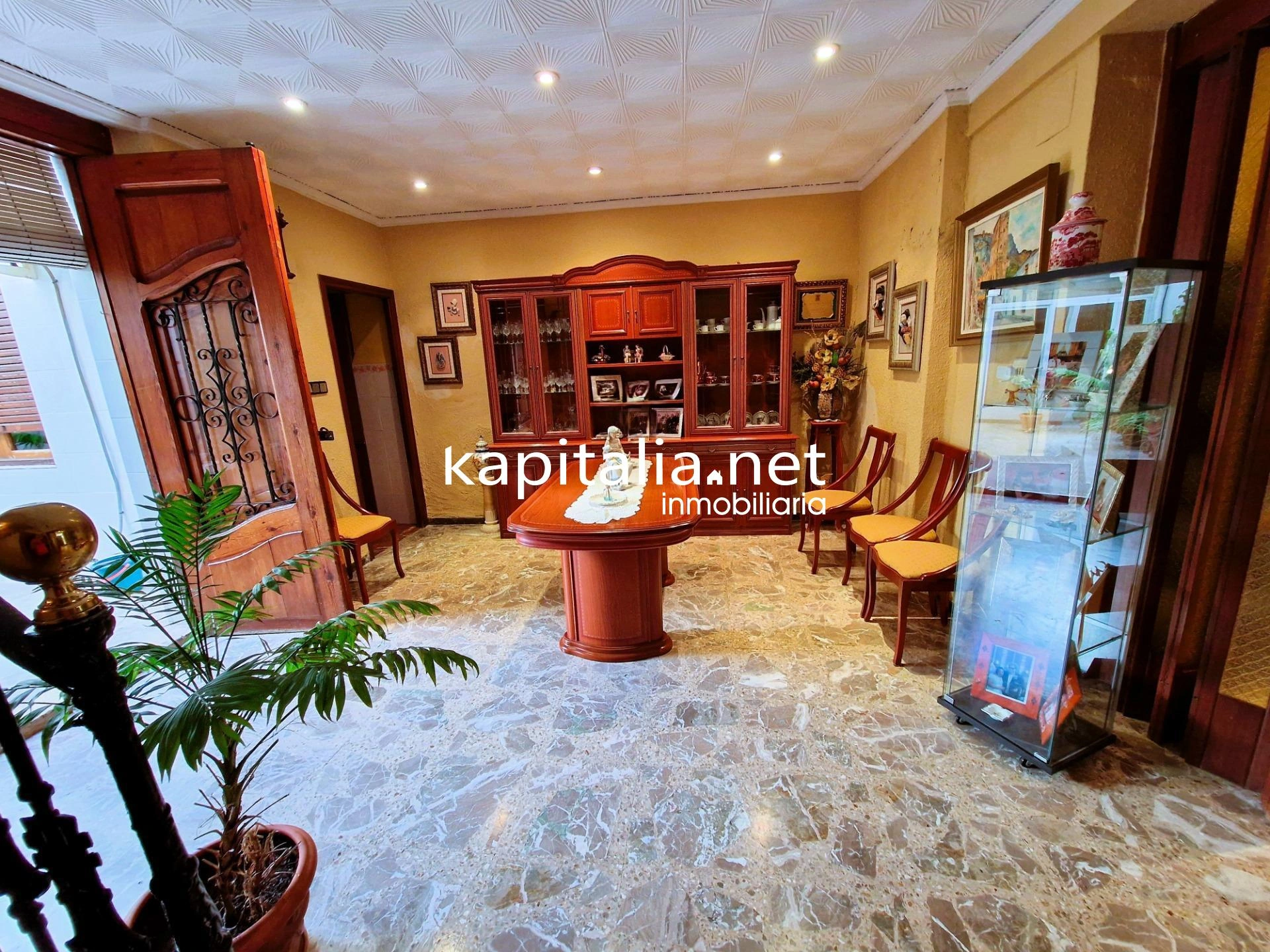 09323 - Gran casa a la venta en la zona de Sant Jaume de la ciudad de Xativa
