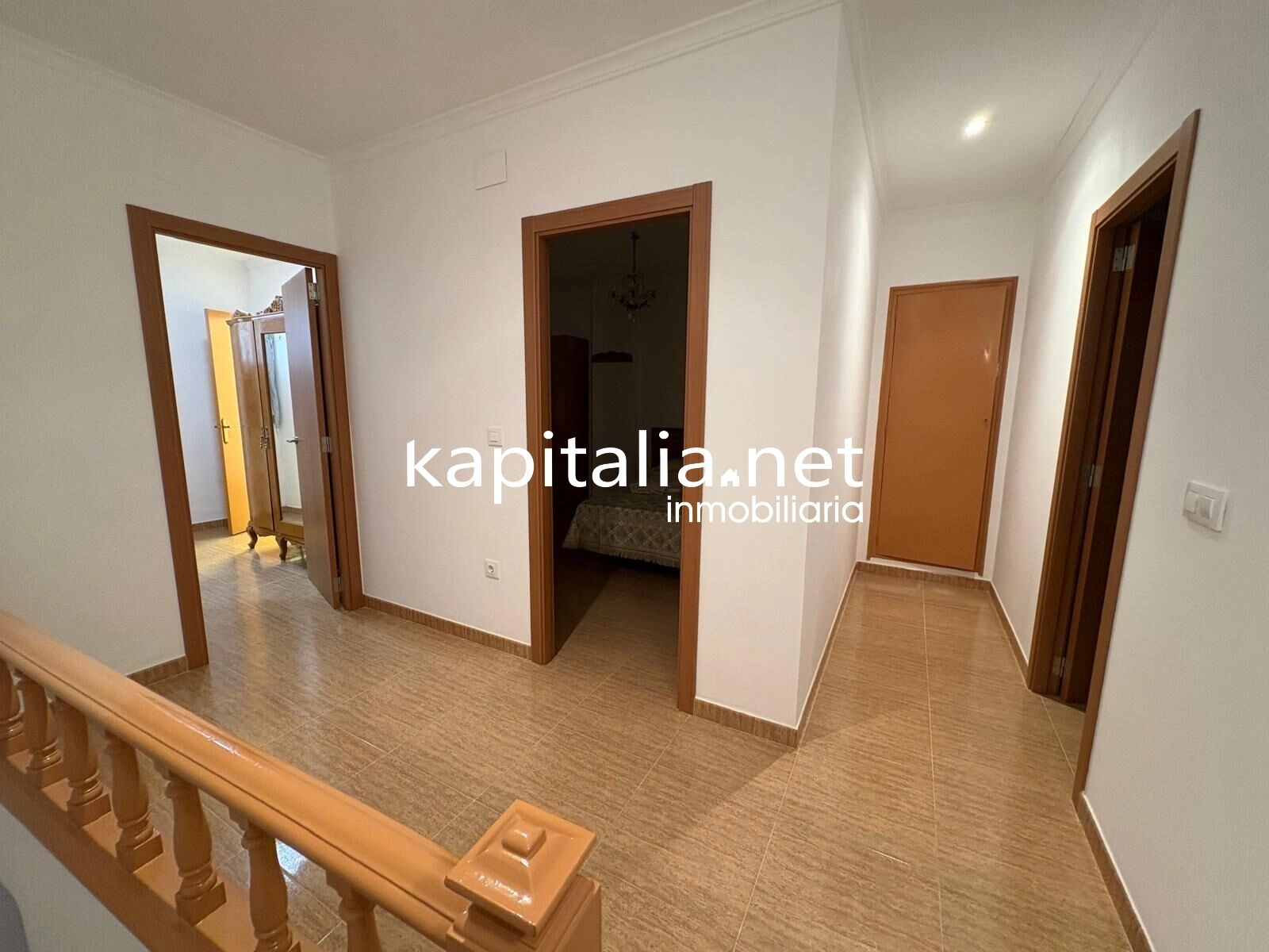 09930 - ESTUPENDO PISO DUPLEX CENTRICO A LA VENTA EN ENGUERA