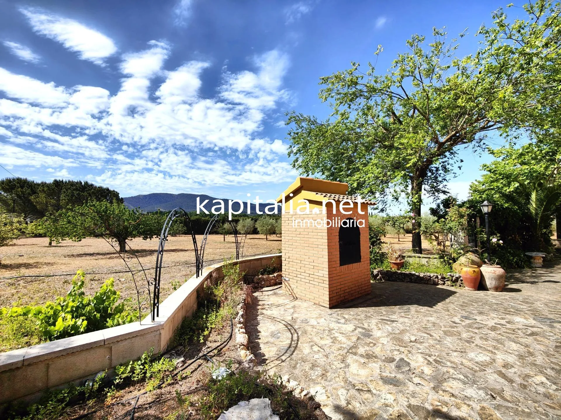09793 - INTERESANTE CHALET A LA VENTA EN BANYERES DE MARIOLA
