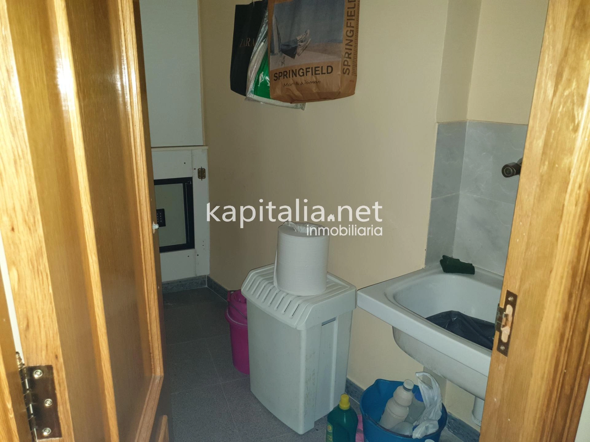 08720 - BAJO A LA VENTA EN ONTINYENT