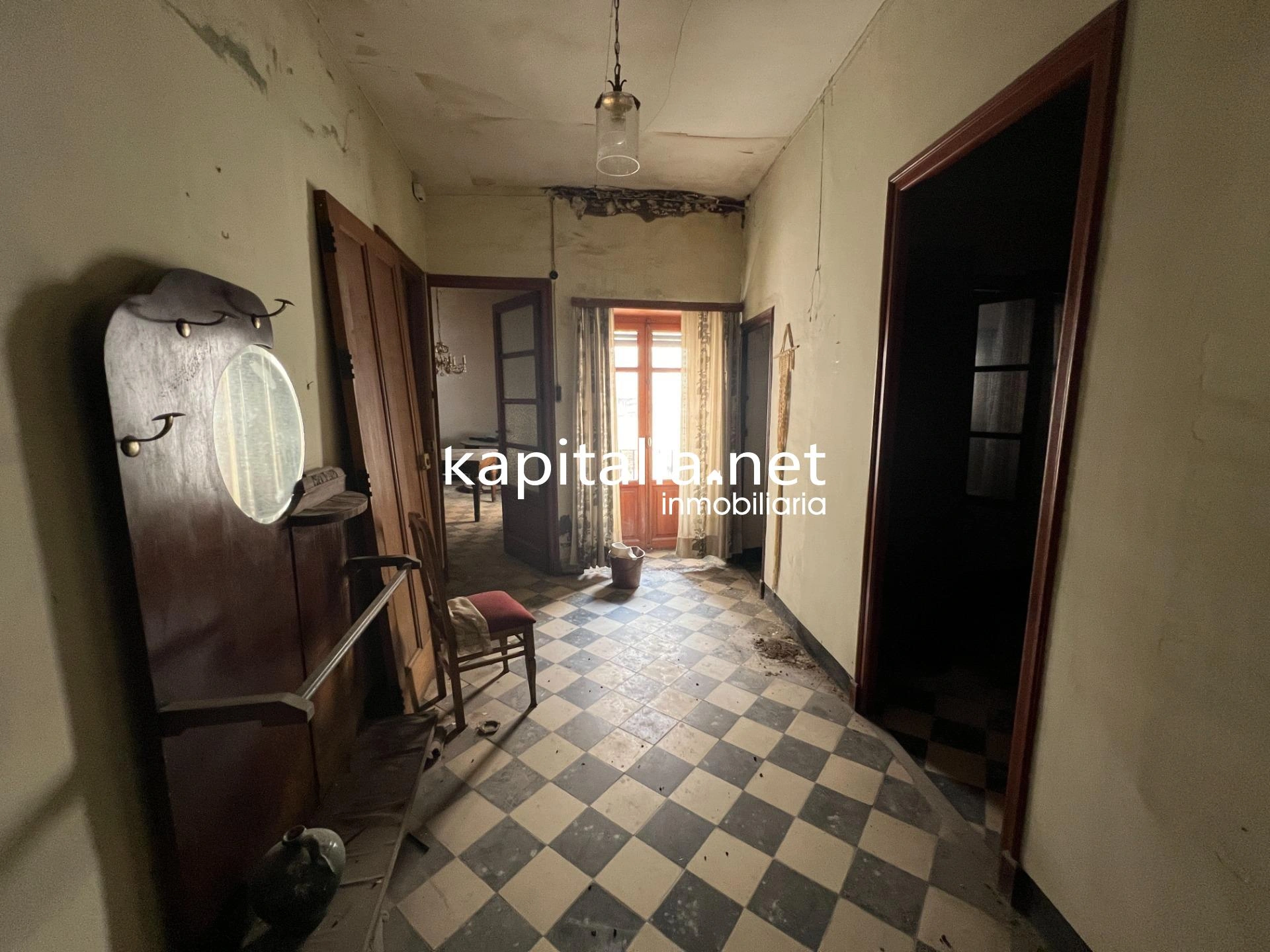 Casa a la venta en Ontinyent, Valencia